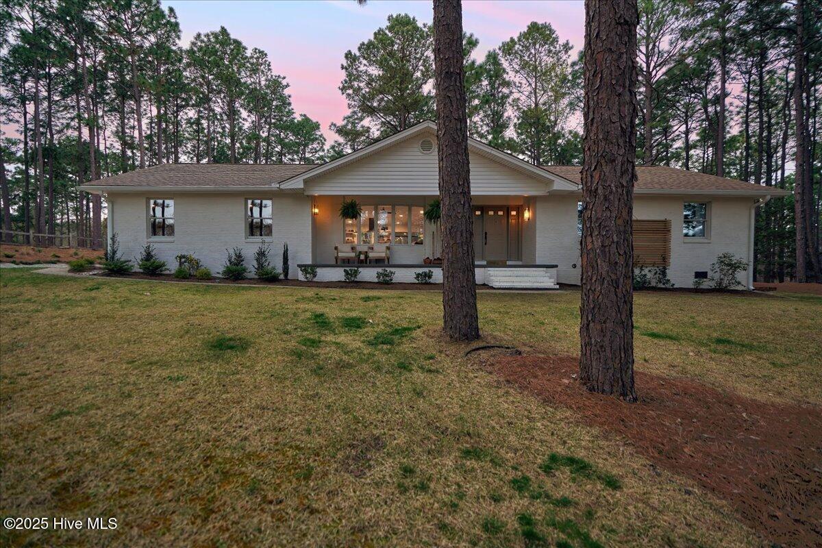 409 Stornoway Drive