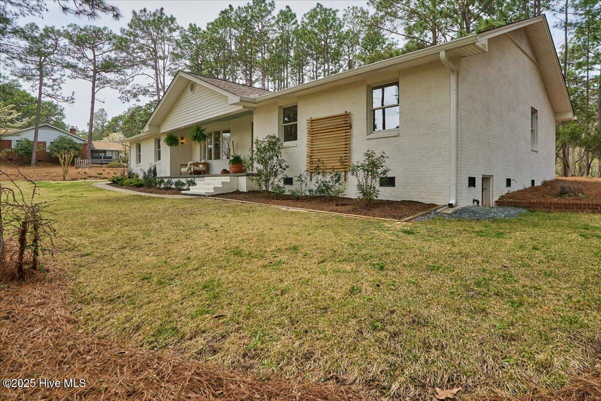409 Stornoway Drive
