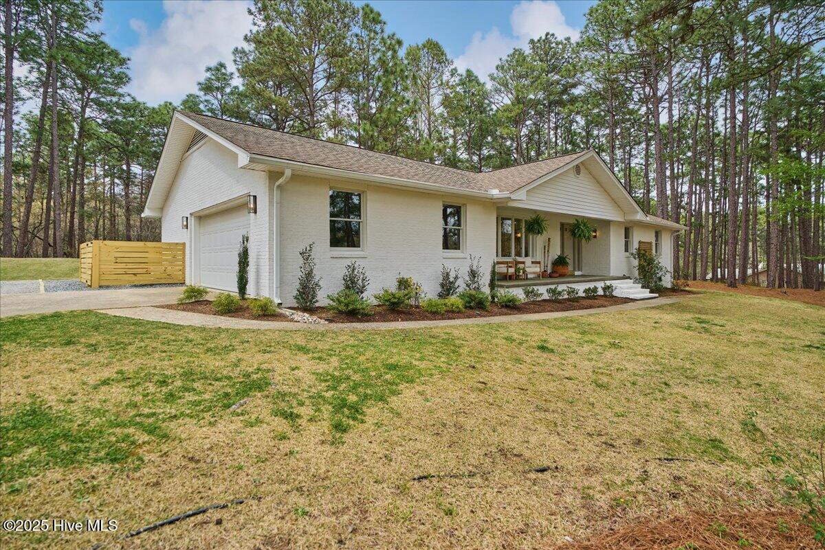 409 Stornoway Drive