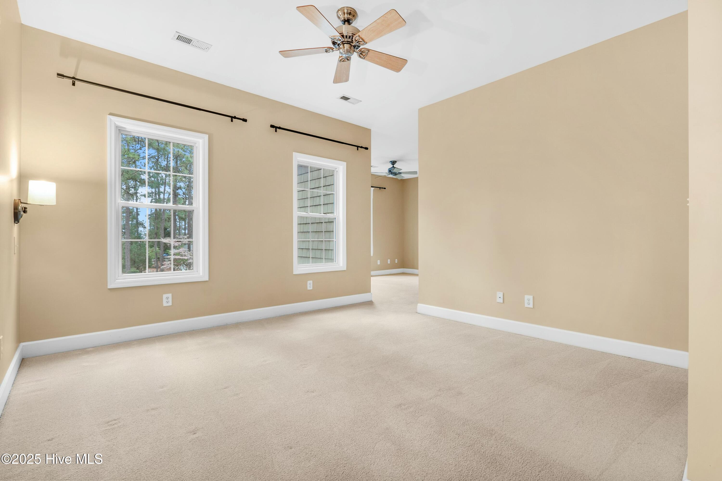 5 Catalpa Lane N