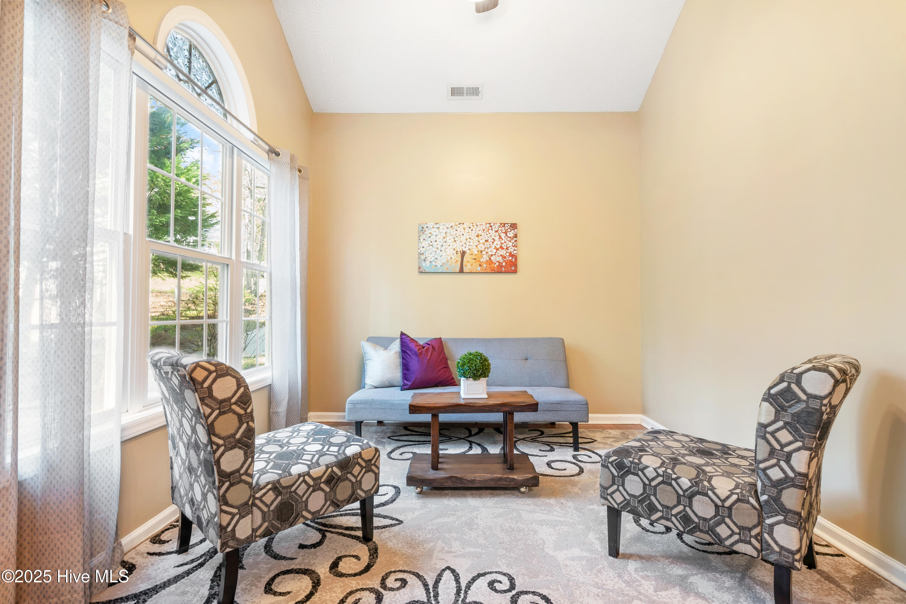 76 Silver Lake Point