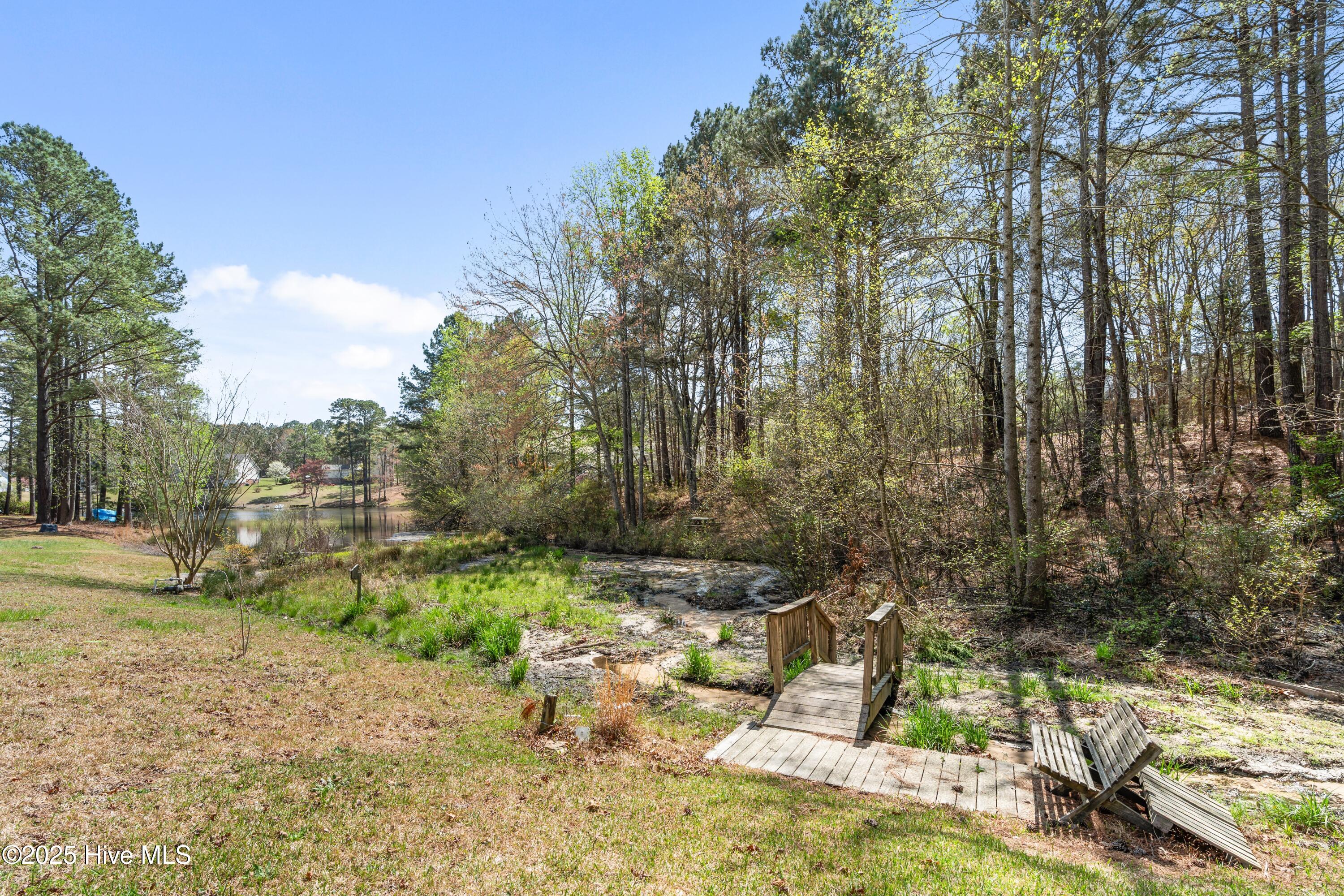 76 Silver Lake Point