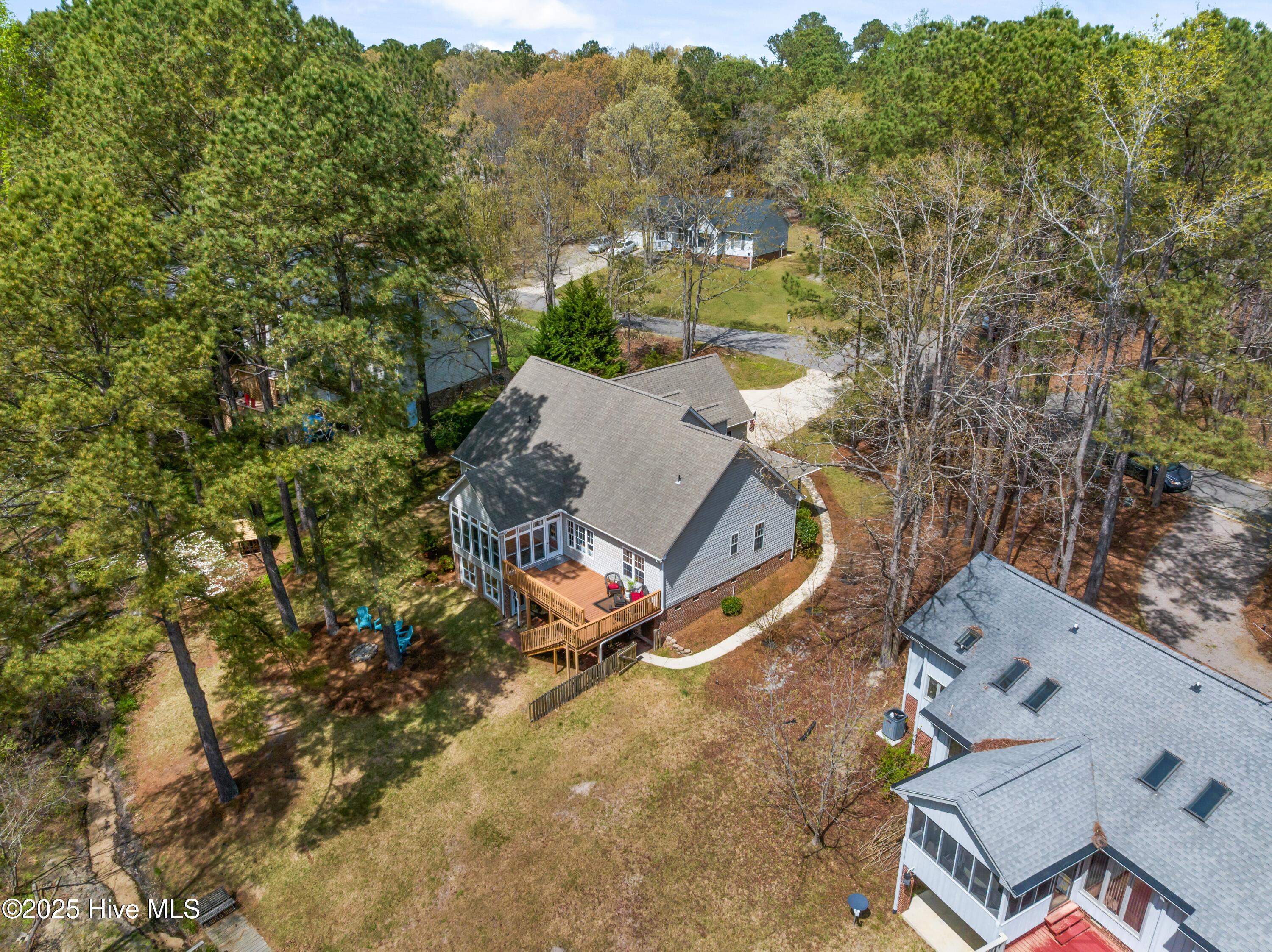 76 Silver Lake Point