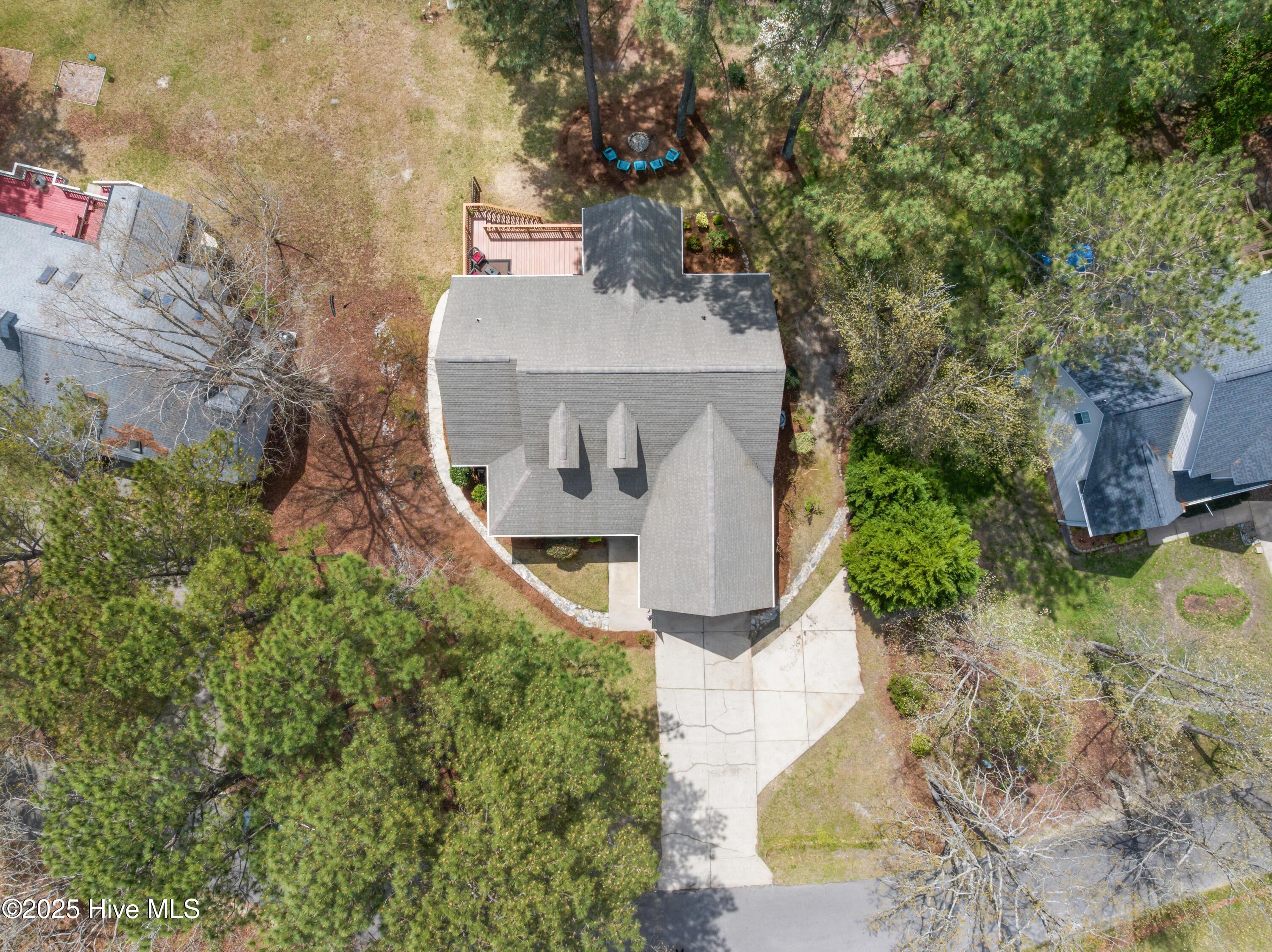 76 Silver Lake Point