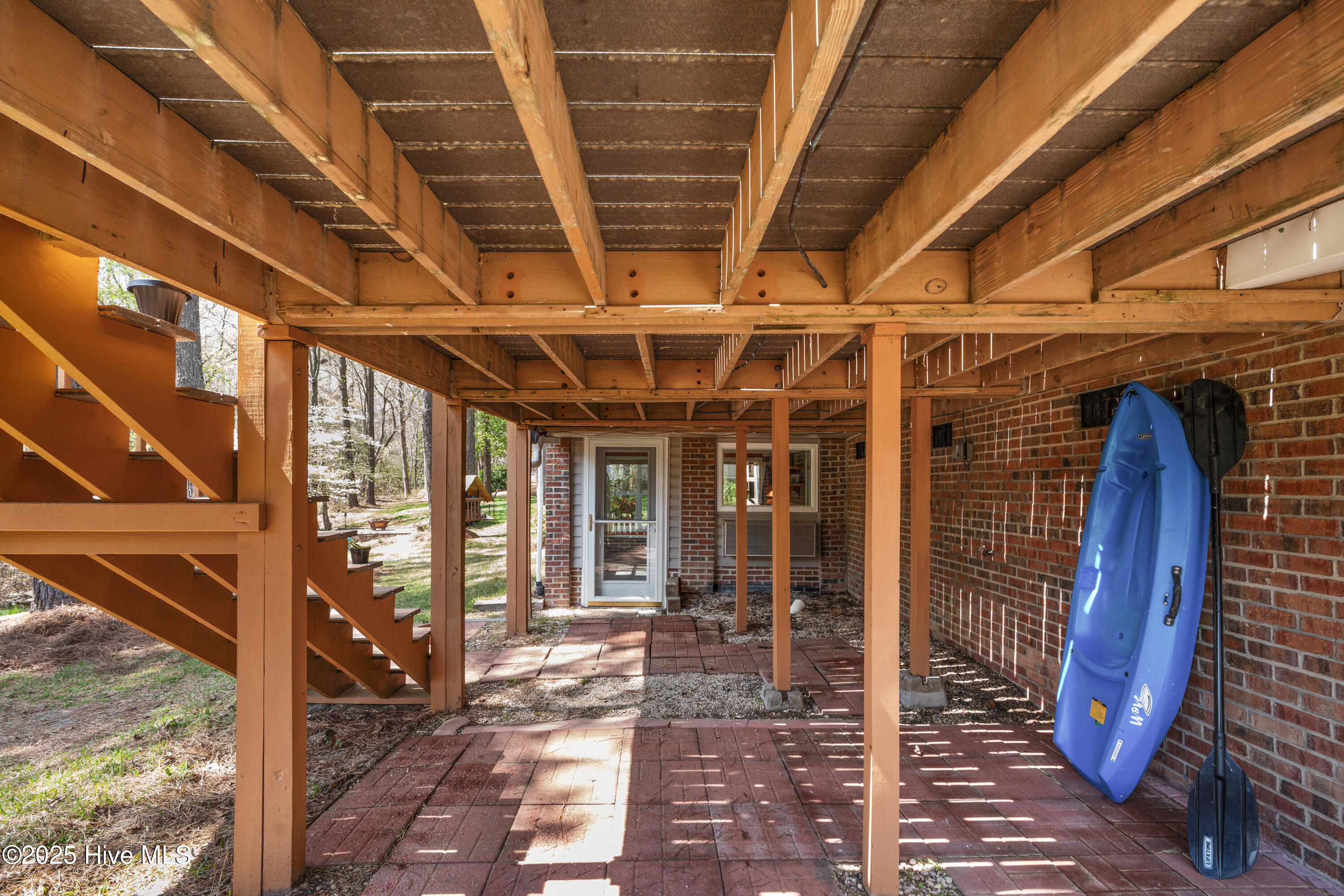 76 Silver Lake Point