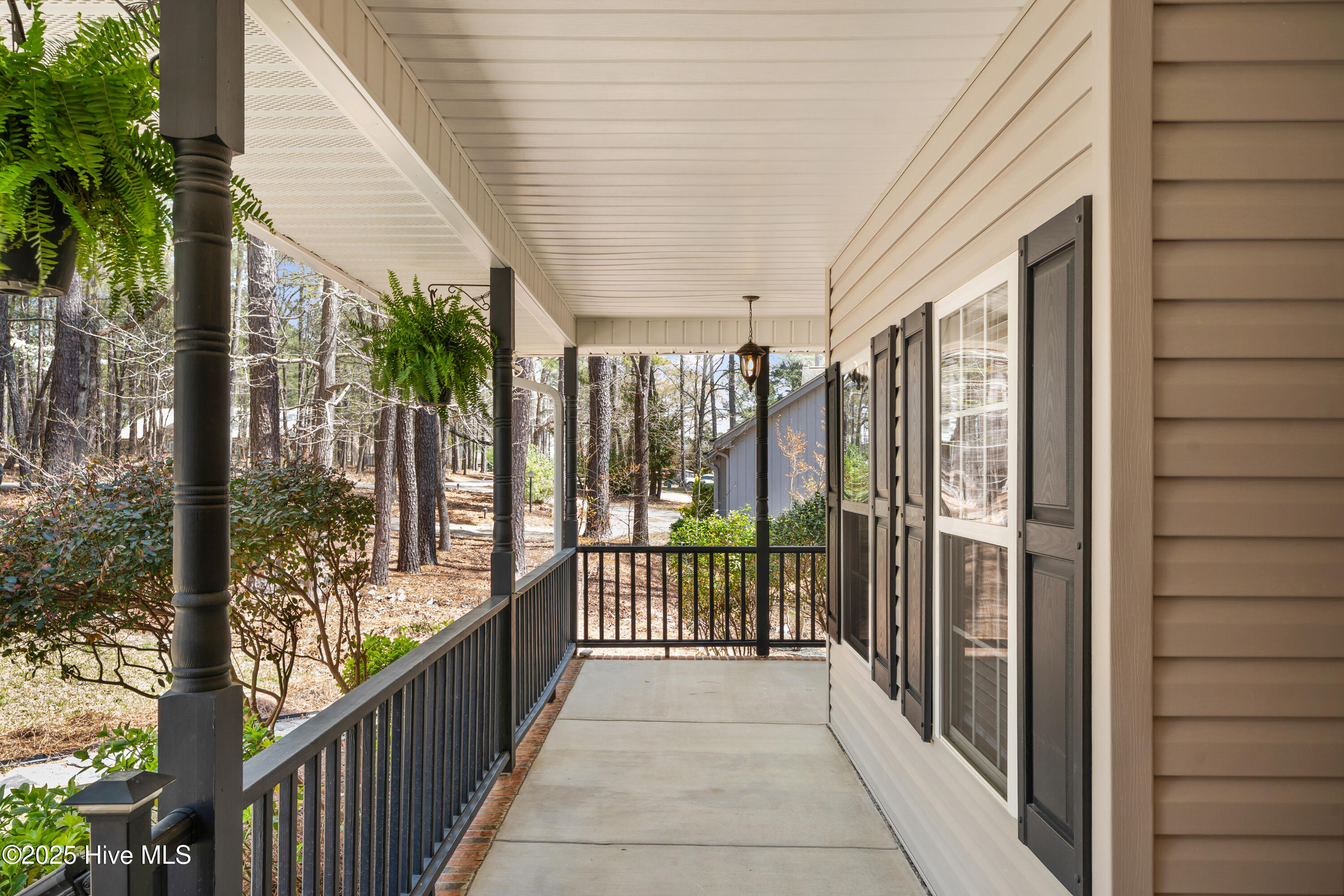 76 Silver Lake Point