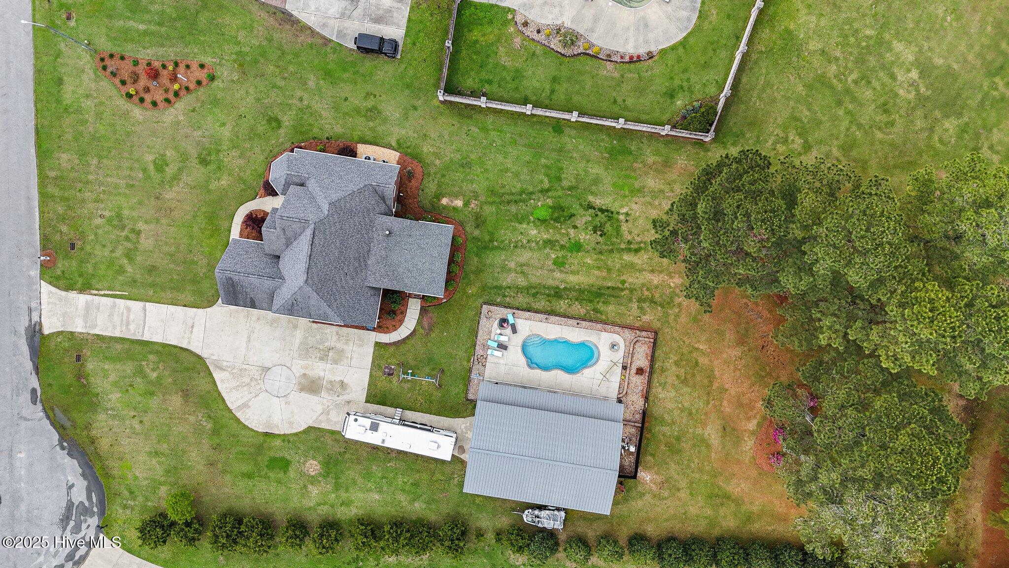 3853 Dixie Ridge Lane