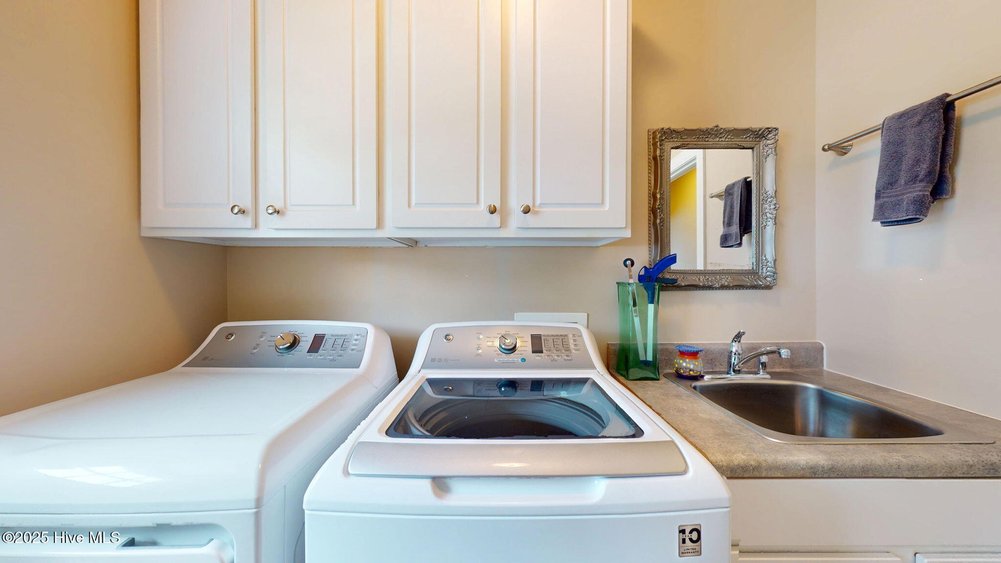 3853 Dixie Ridge Lane