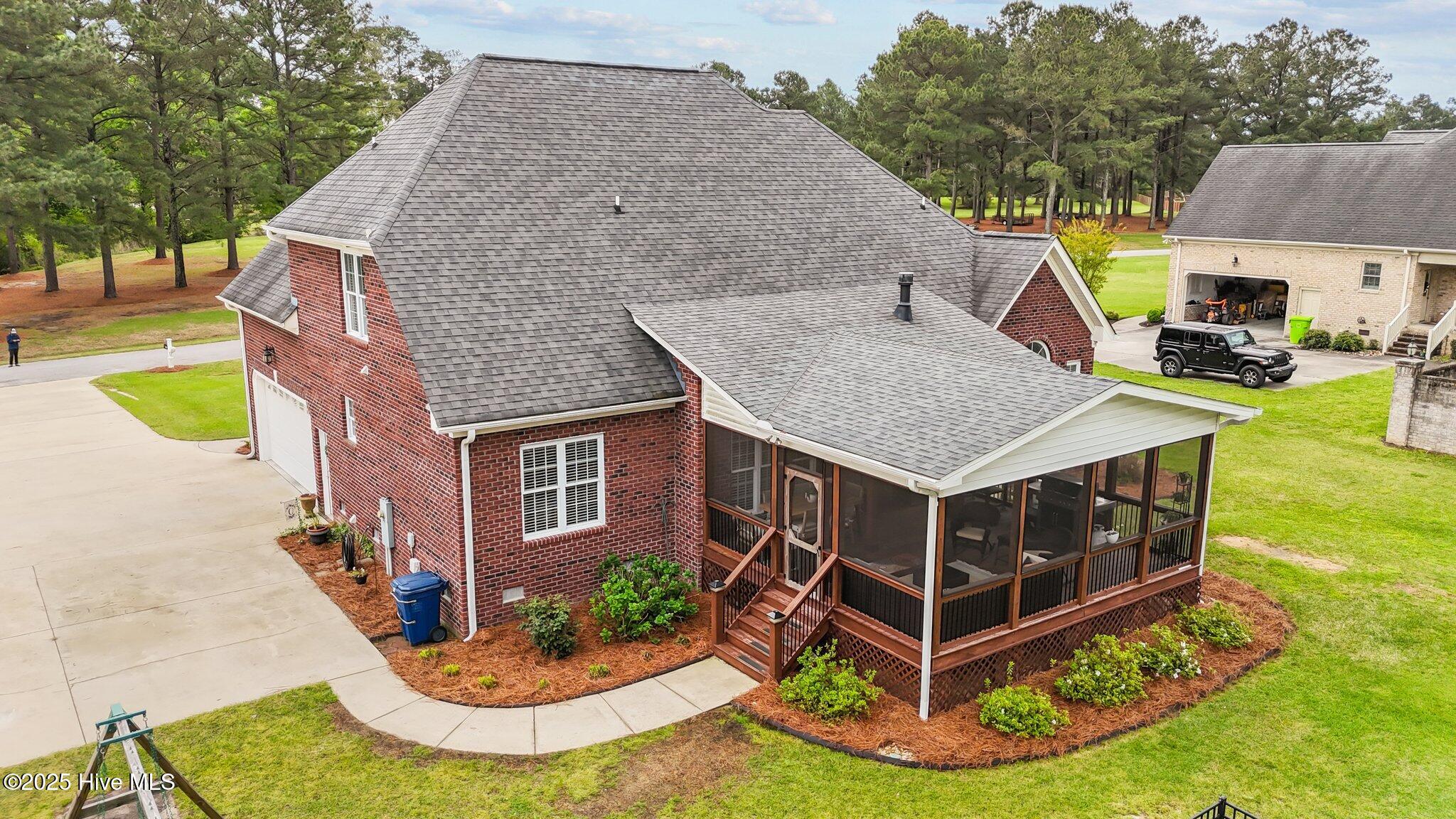 3853 Dixie Ridge Lane