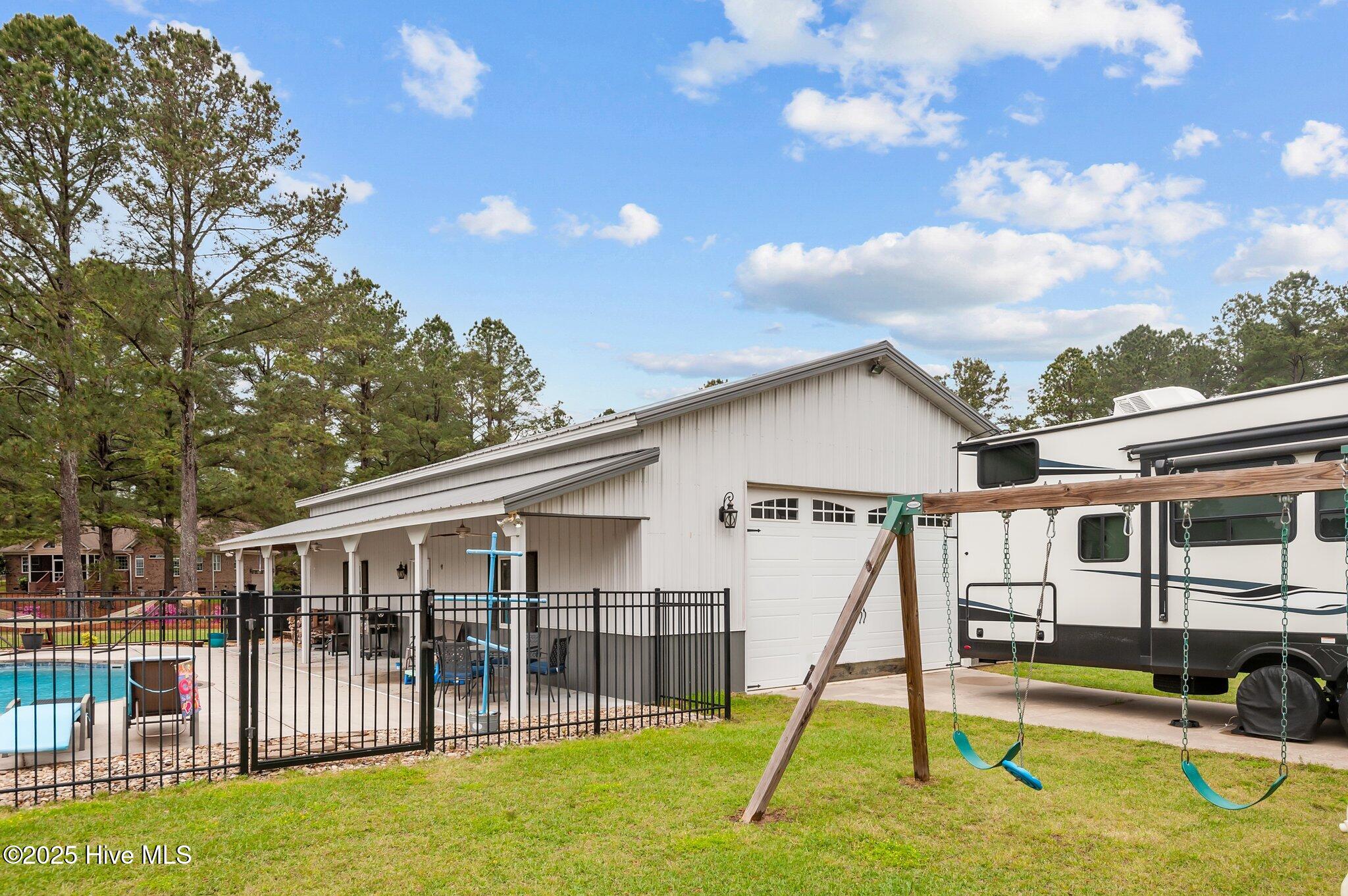 3853 Dixie Ridge Lane