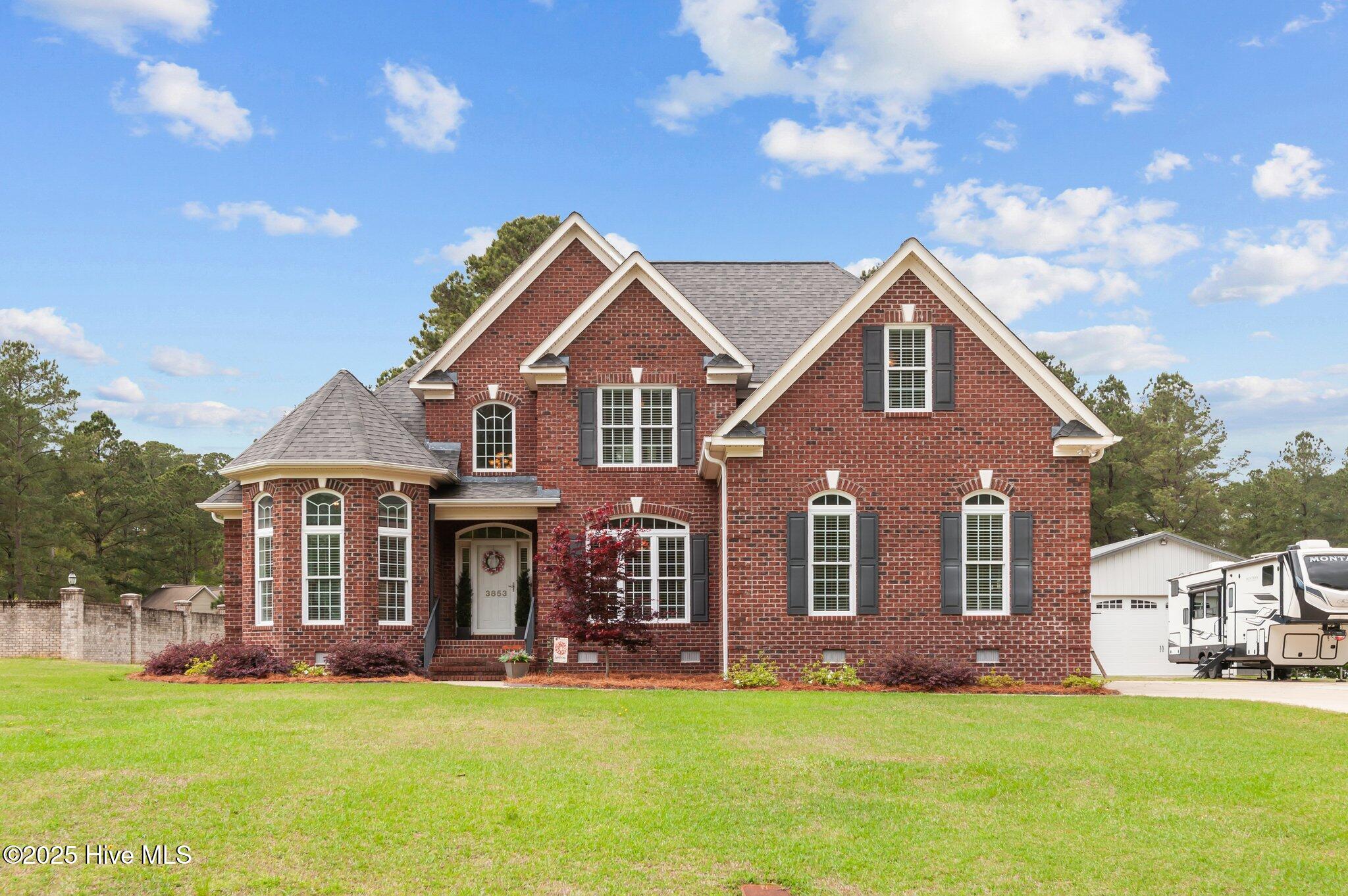 3853 Dixie Ridge Lane