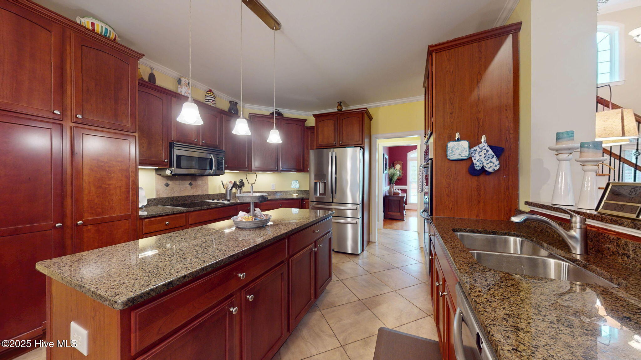 3853 Dixie Ridge Lane