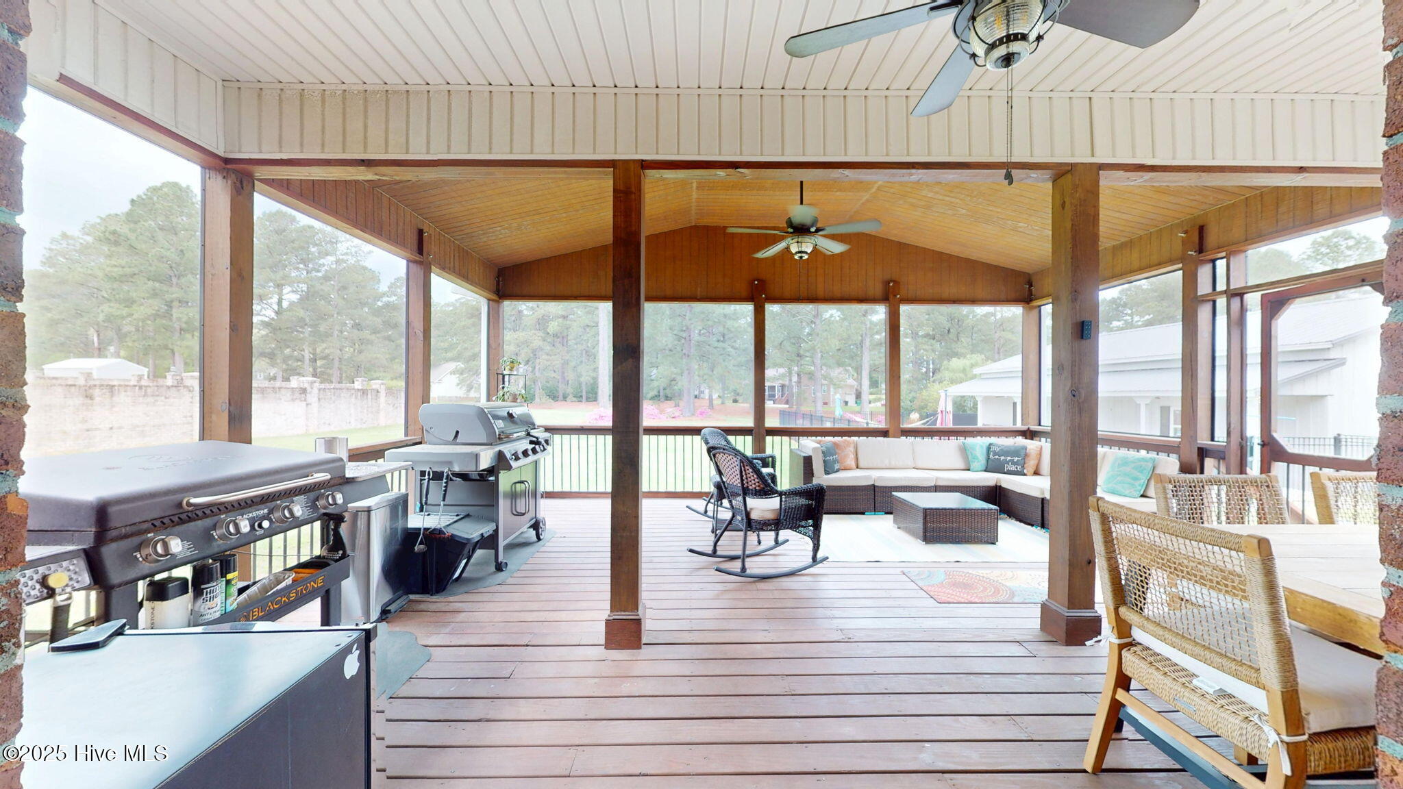 3853 Dixie Ridge Lane