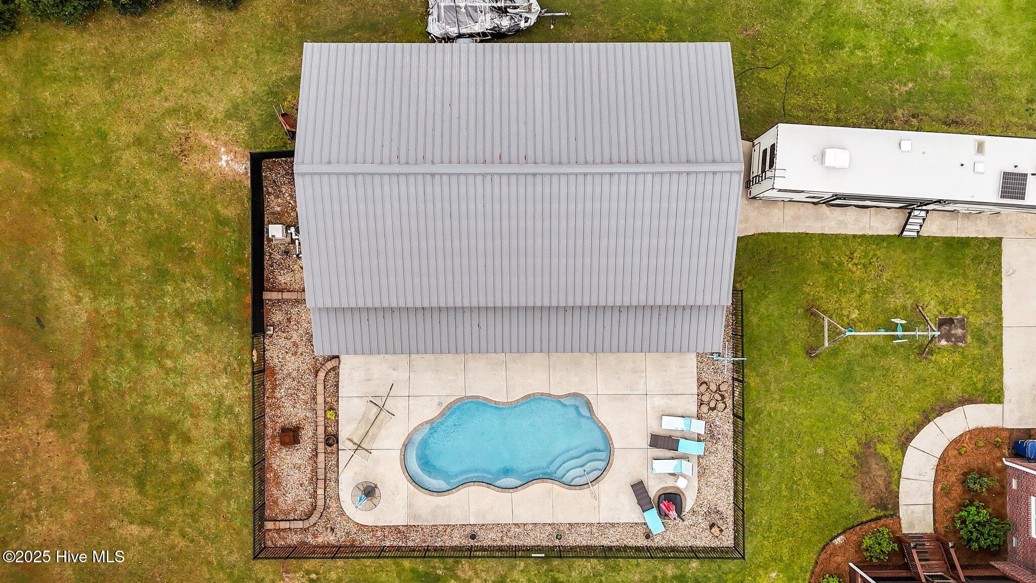 3853 Dixie Ridge Lane