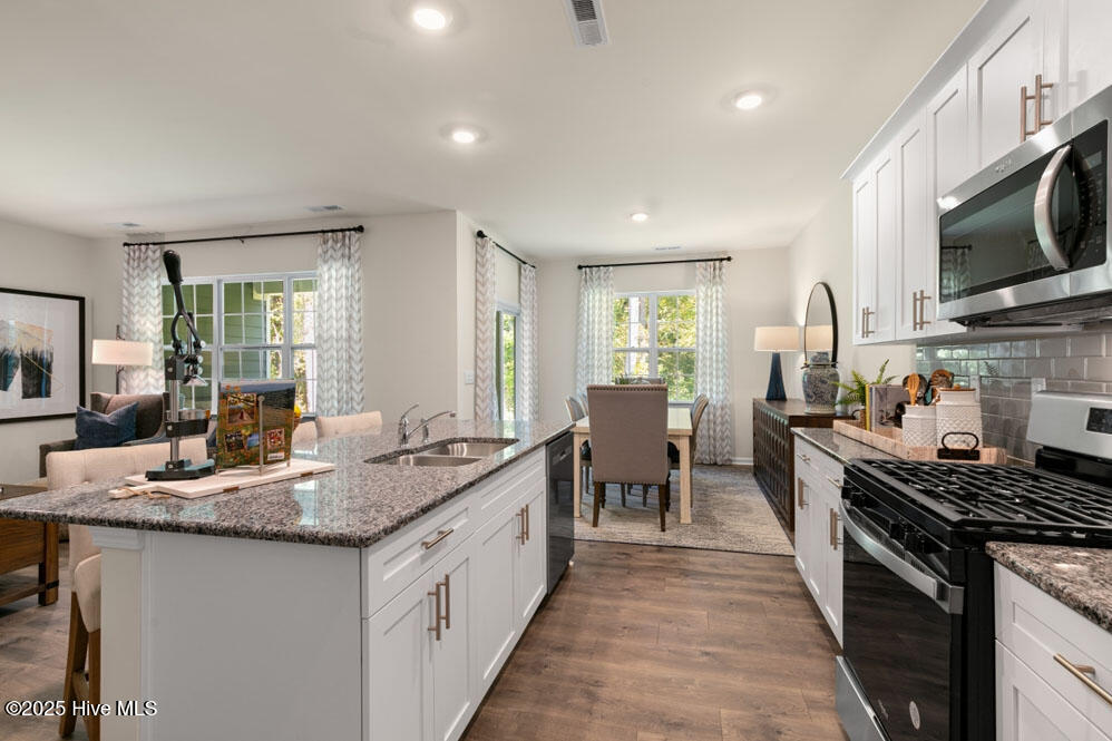 3048 Platinum Circle