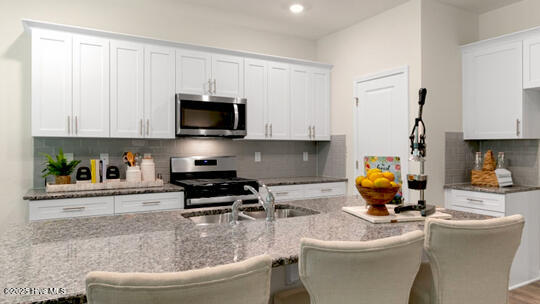 3048 Platinum Circle