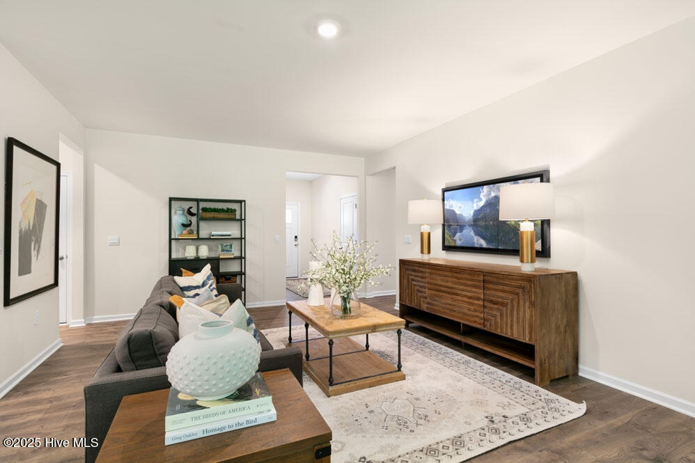 3048 Platinum Circle