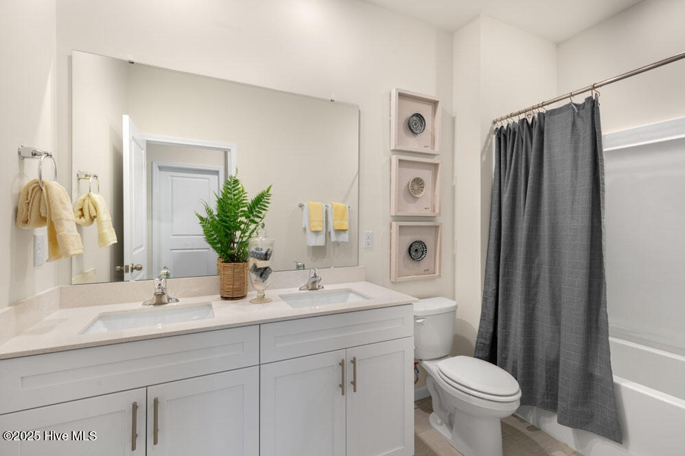 3048 Platinum Circle