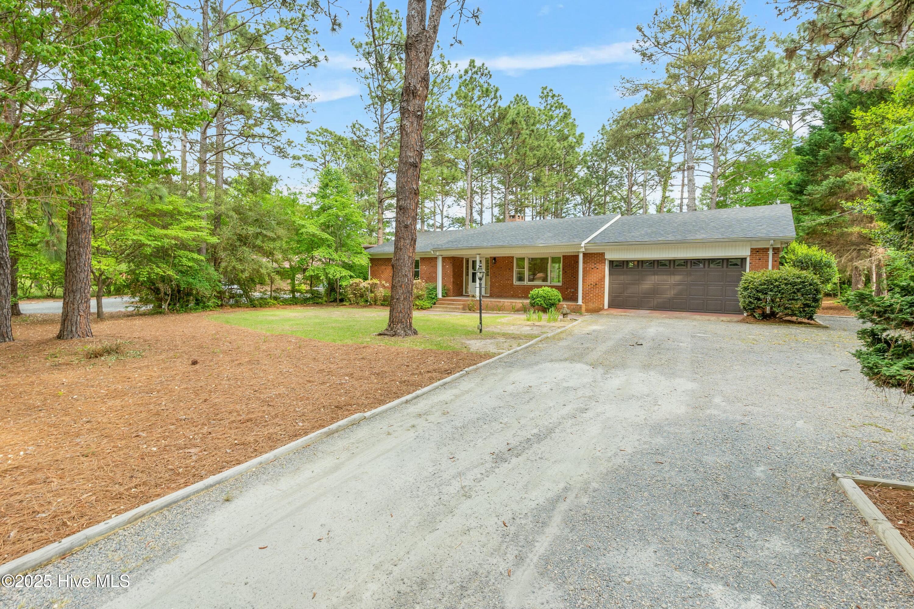 25 Hardee Lane