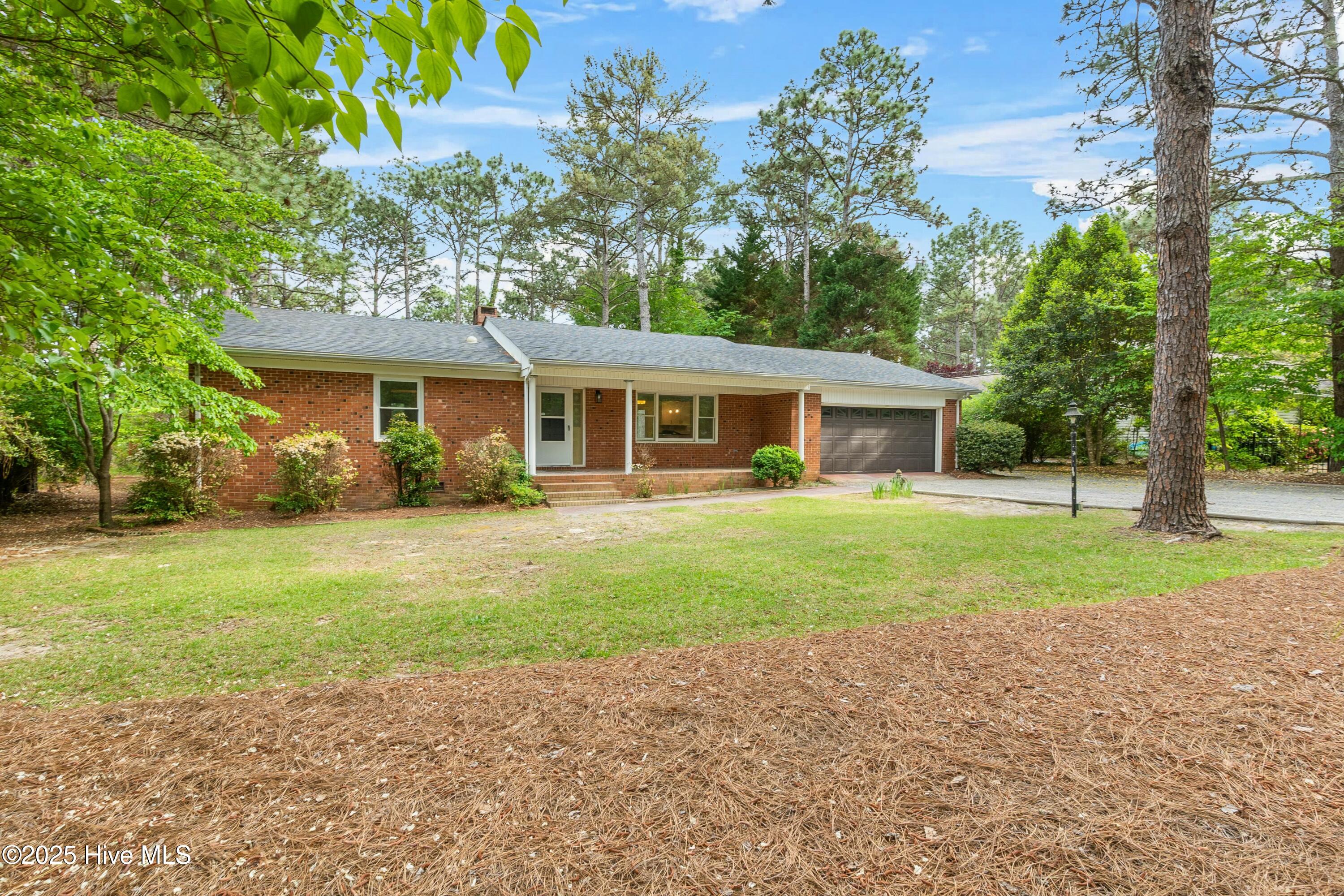 25 Hardee Lane