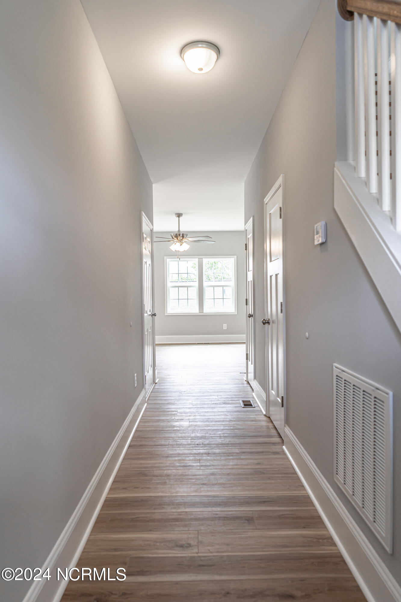 1060 W New York Avenue