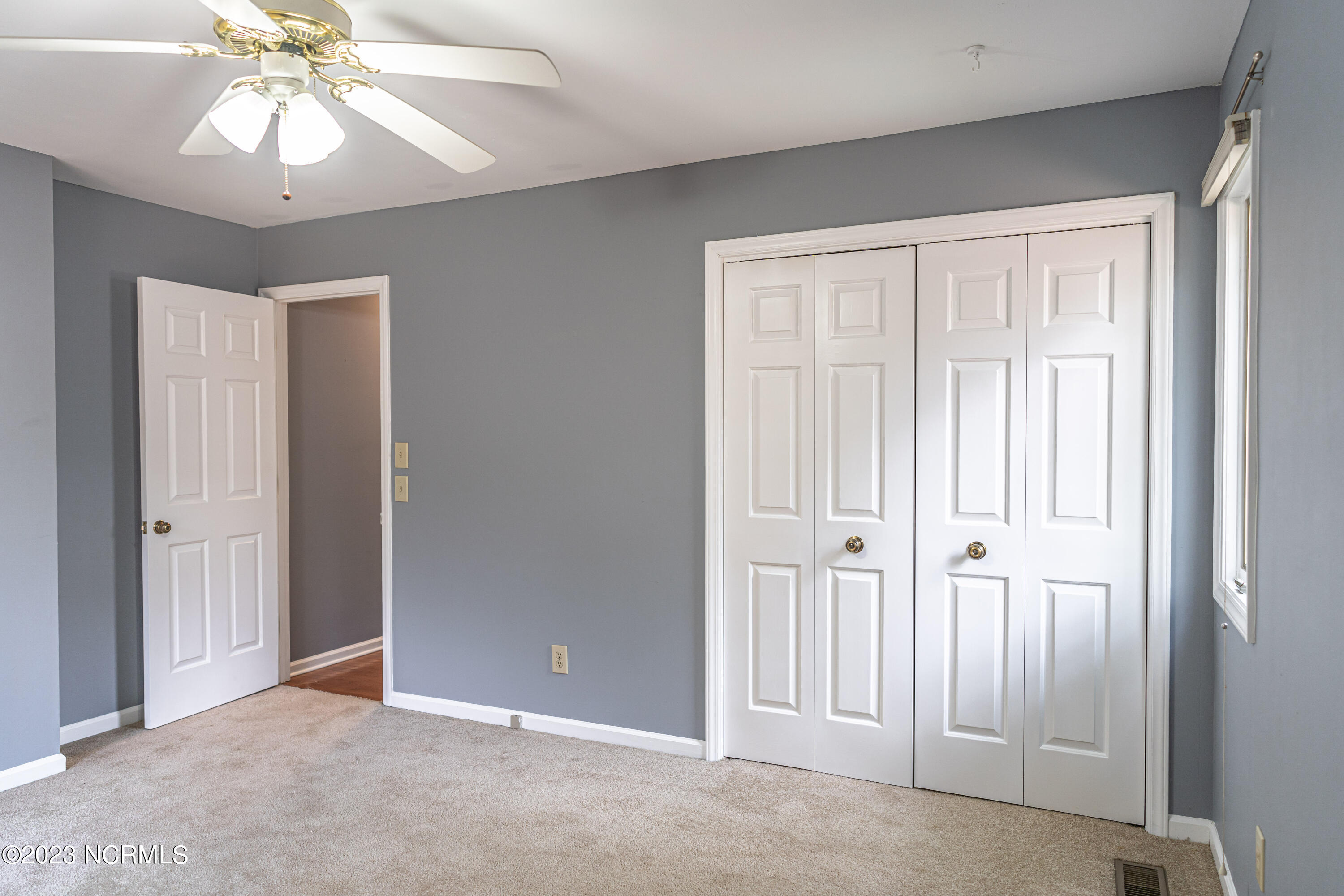 4 Harness Place