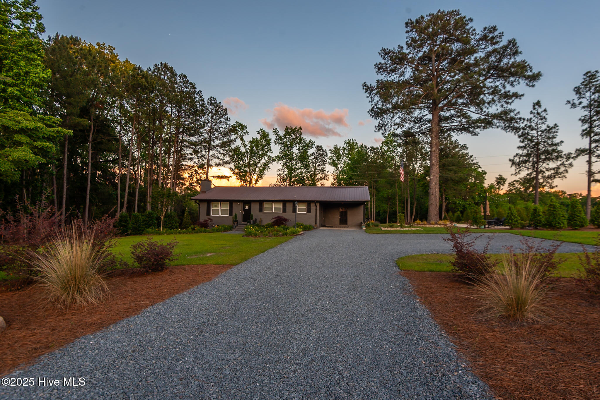 229 Rays Bridge Road