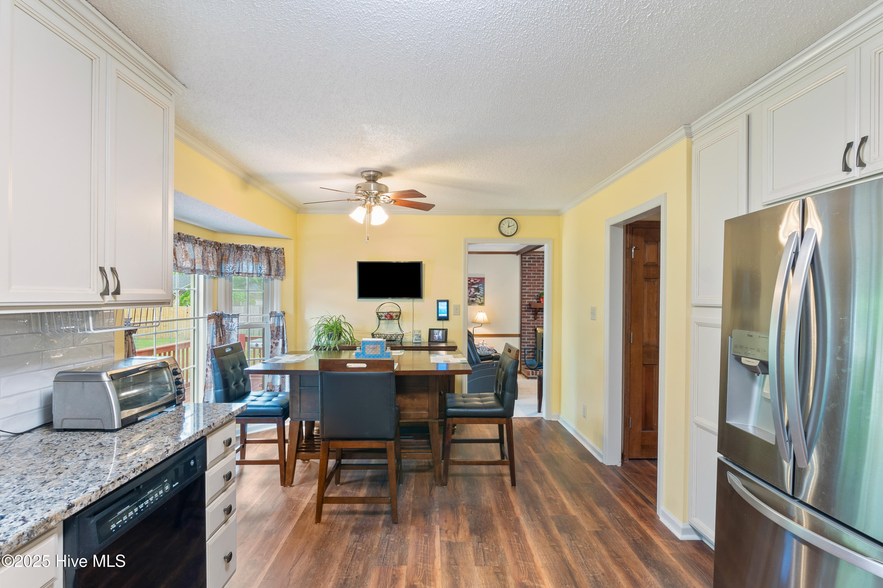 2290 Dockvale Drive