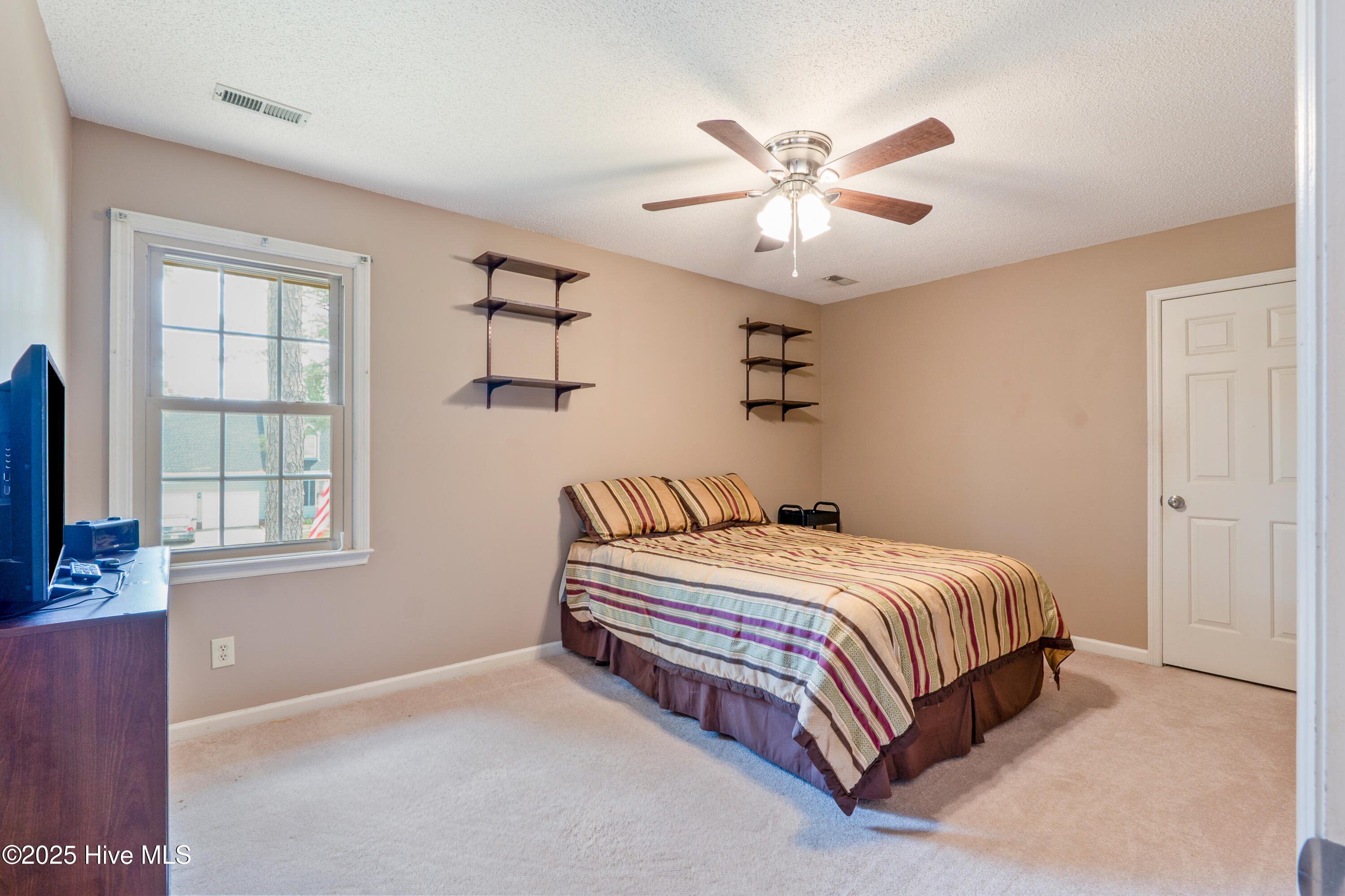 2290 Dockvale Drive