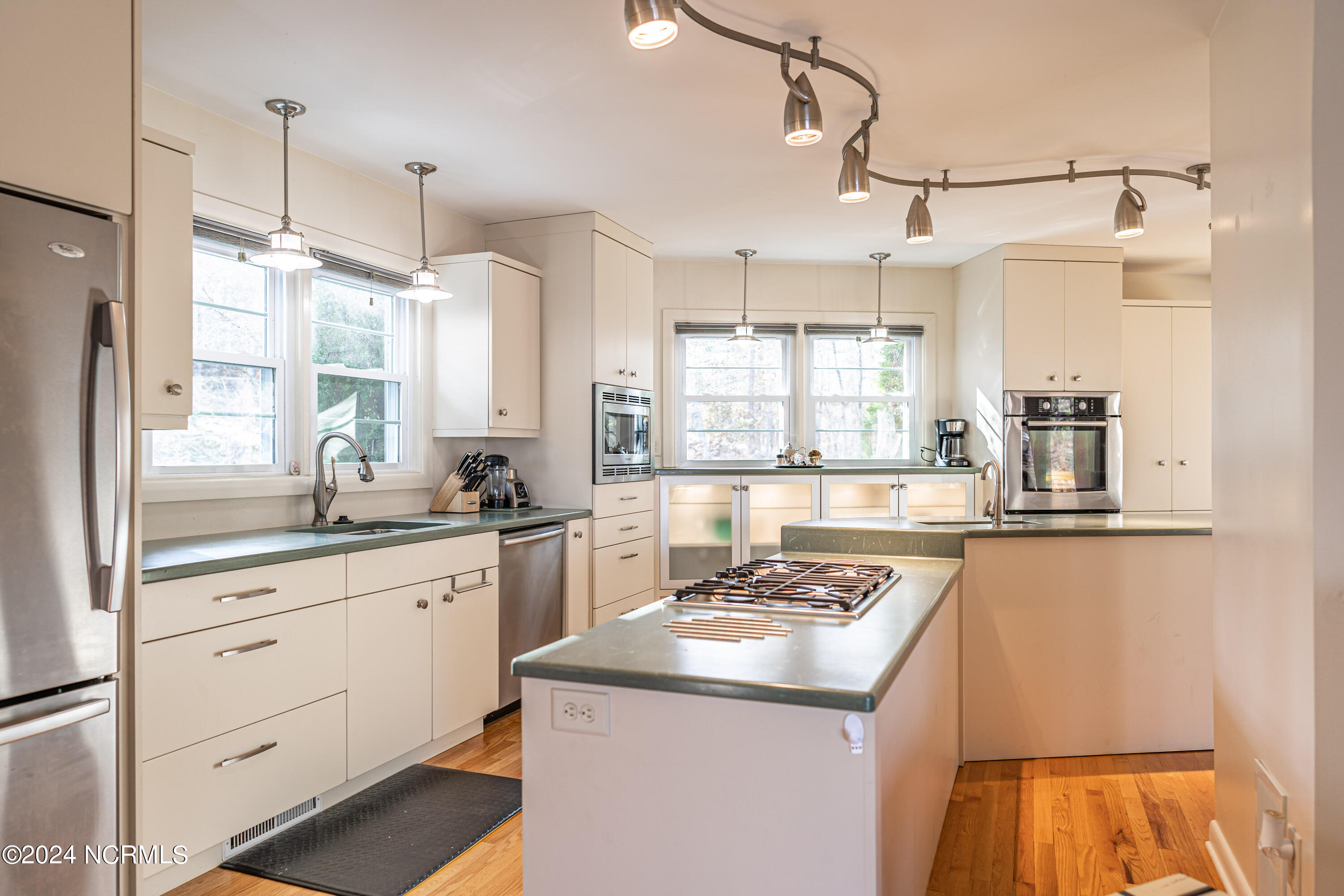 164 Pine Ridge Drive