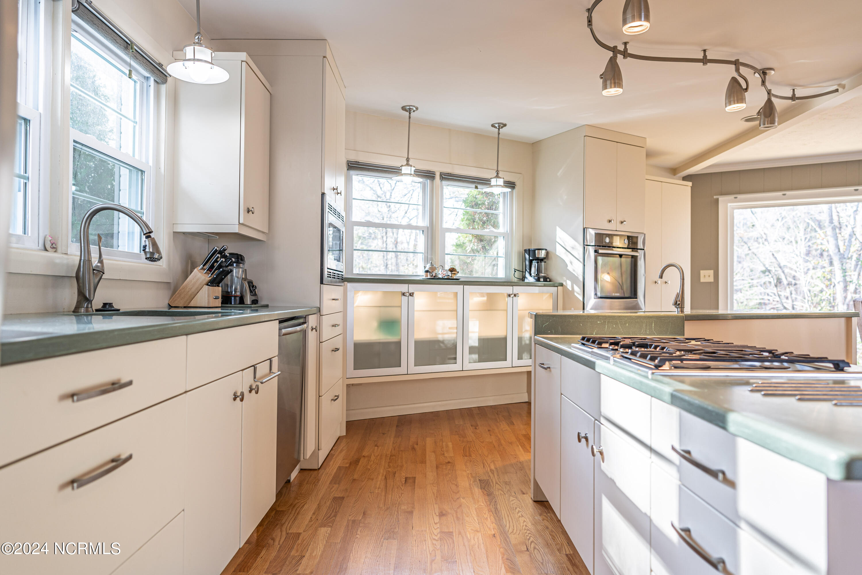 164 Pine Ridge Drive