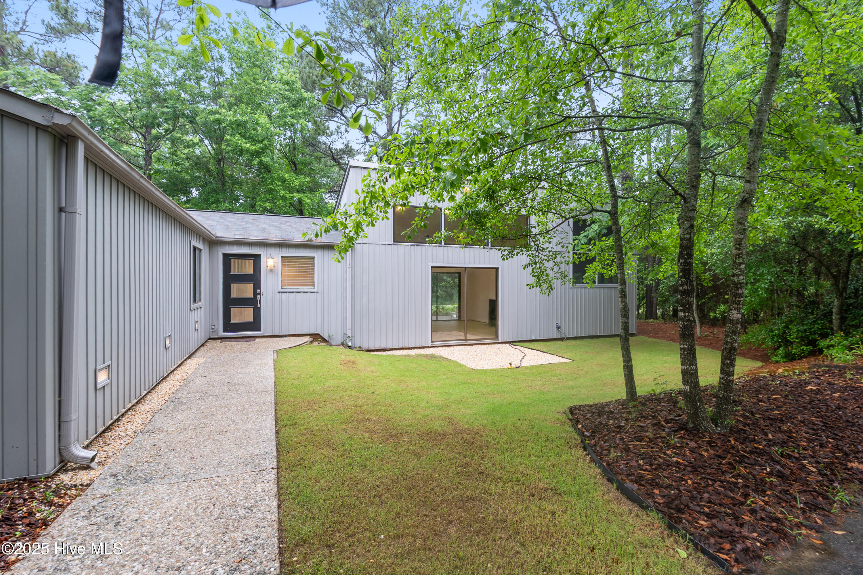 916 Rays Bridge Road