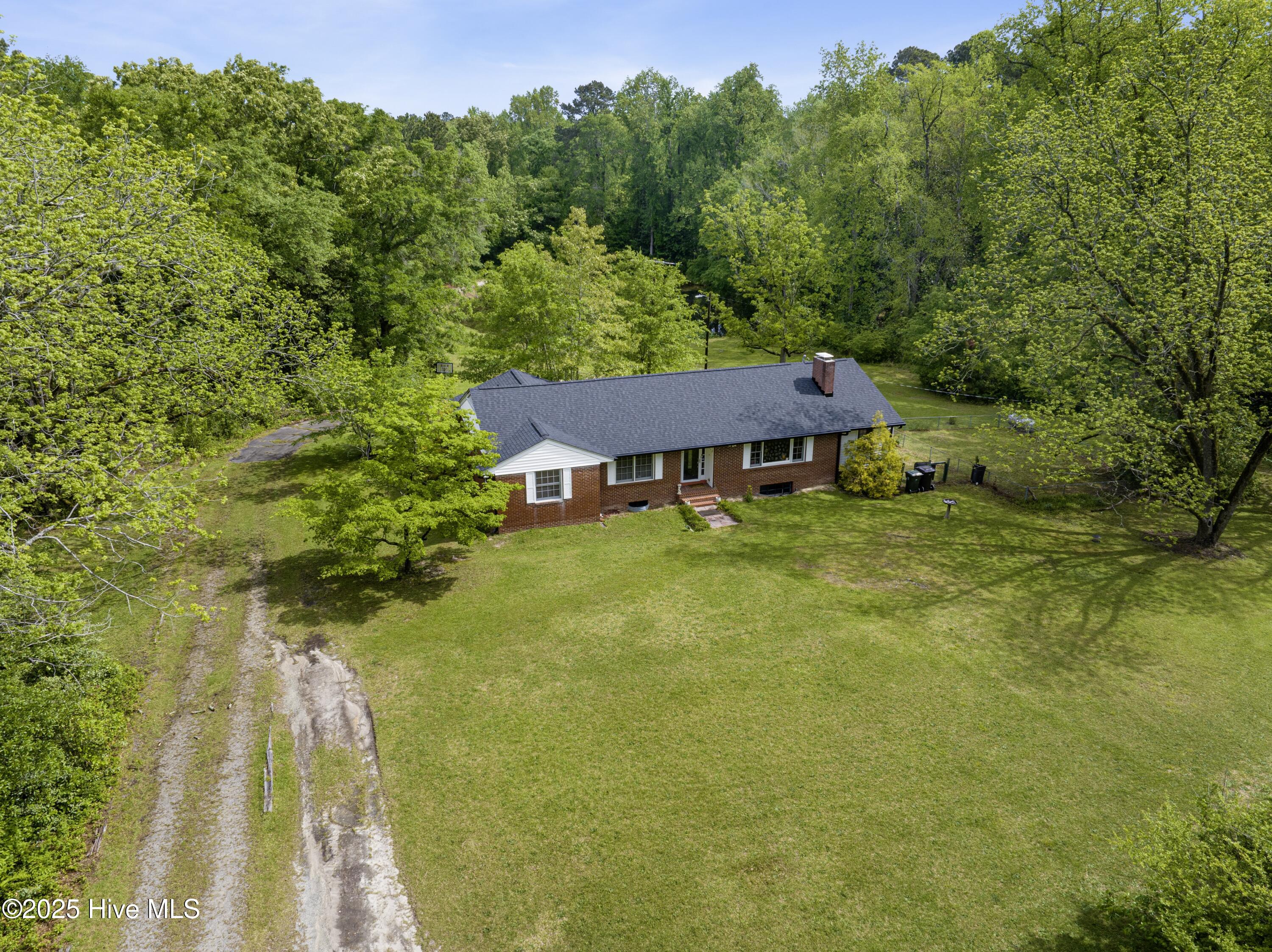621 Bethesda Avenue