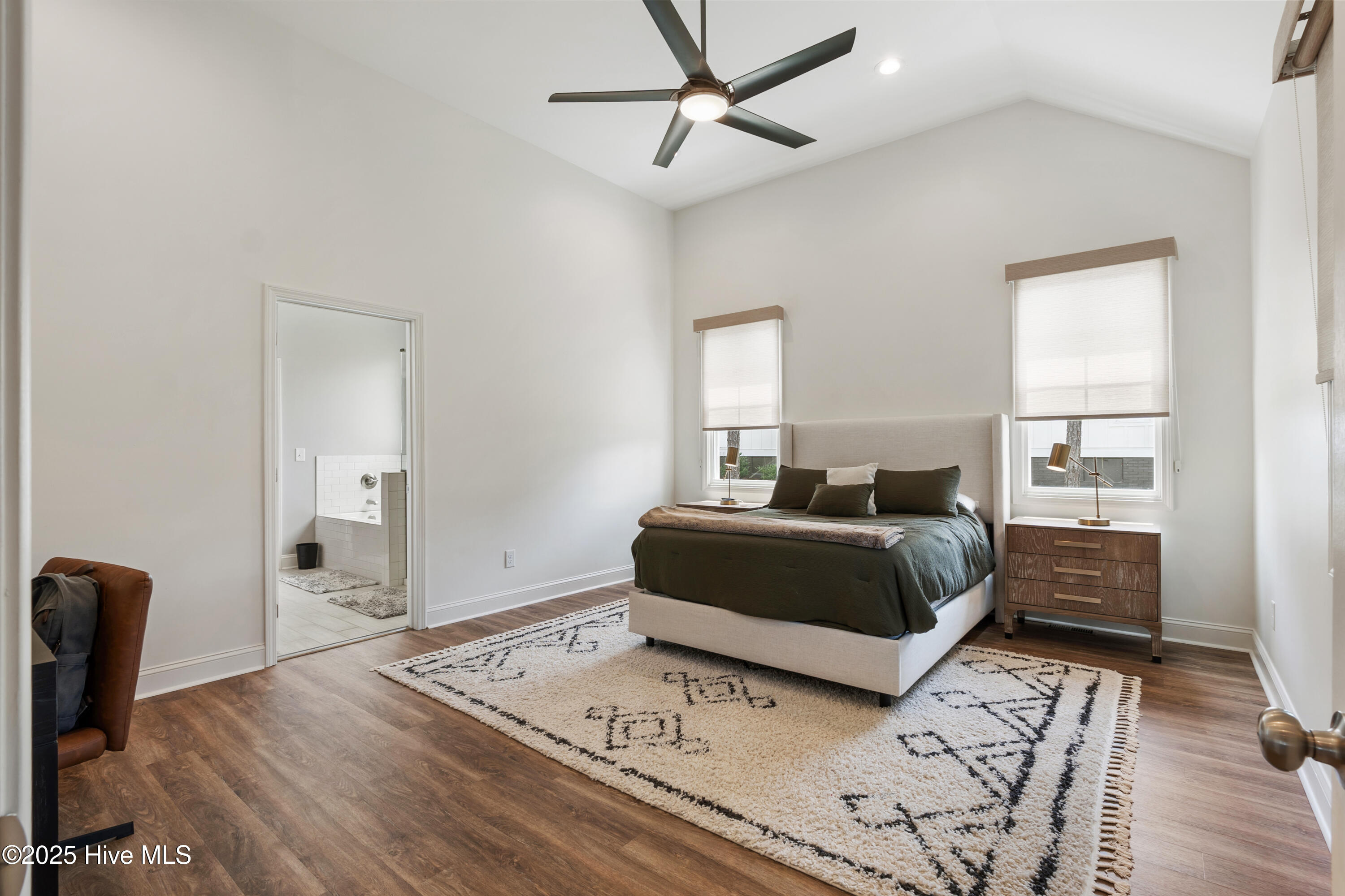 575 Vintage Lane
