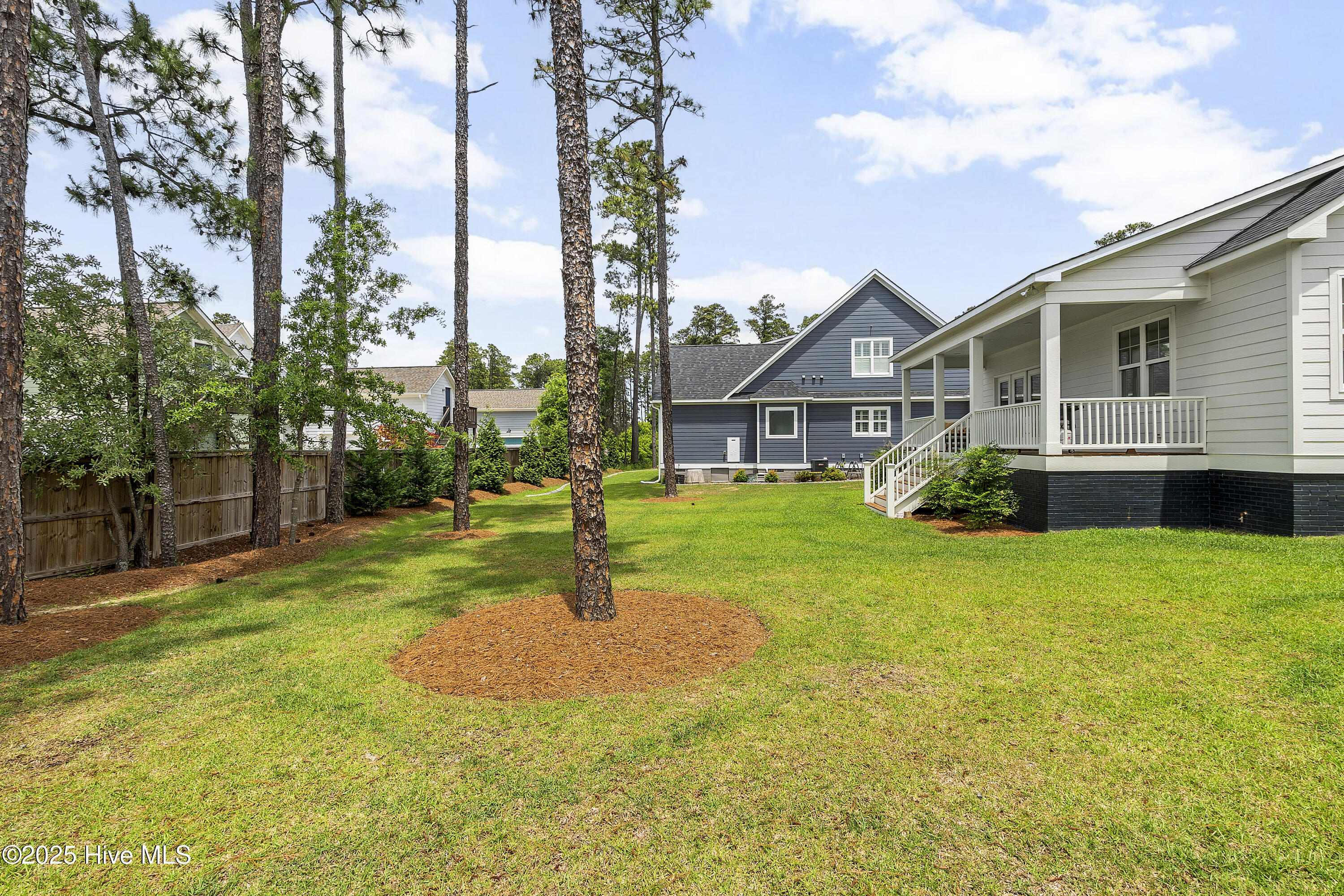 575 Vintage Lane
