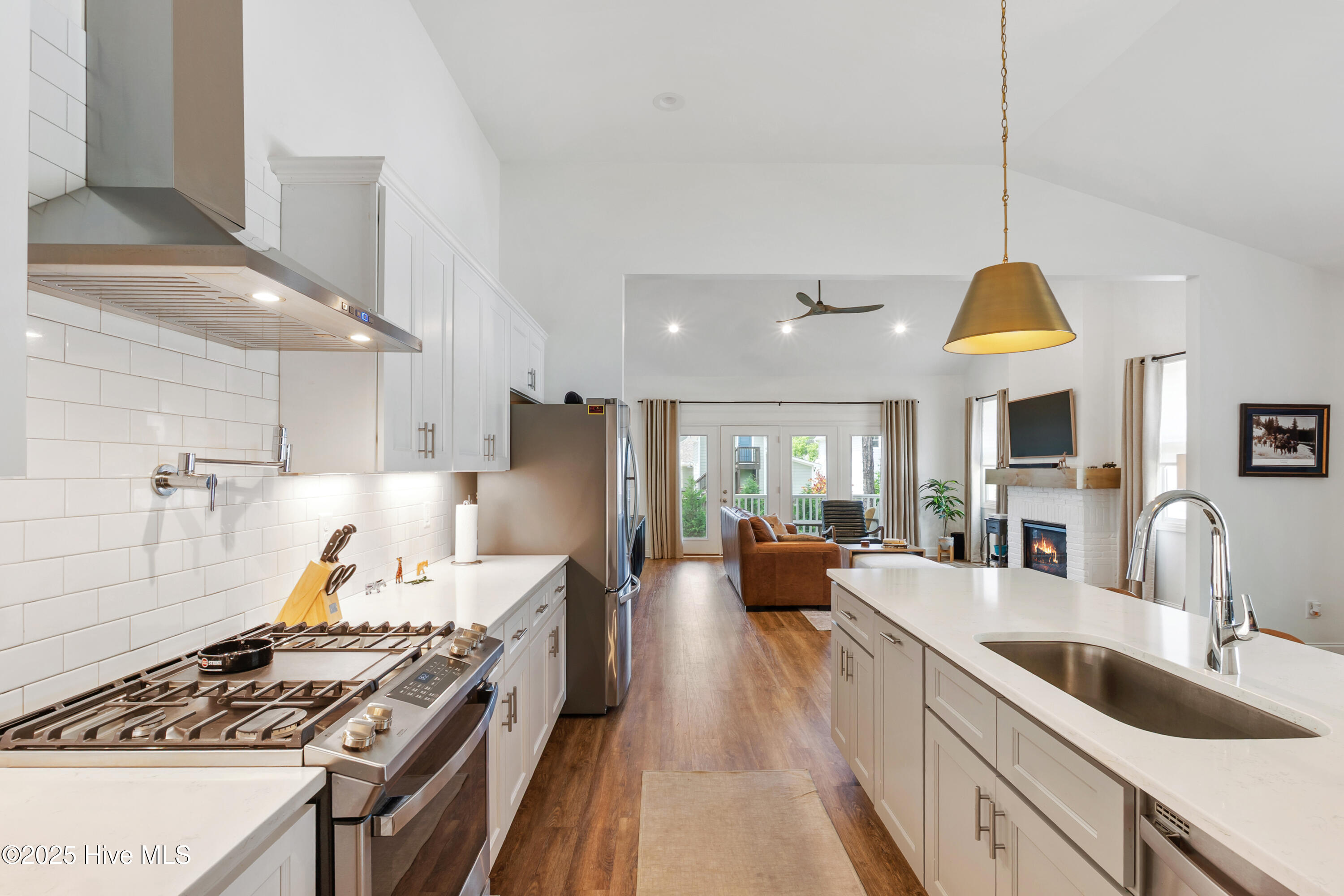 575 Vintage Lane