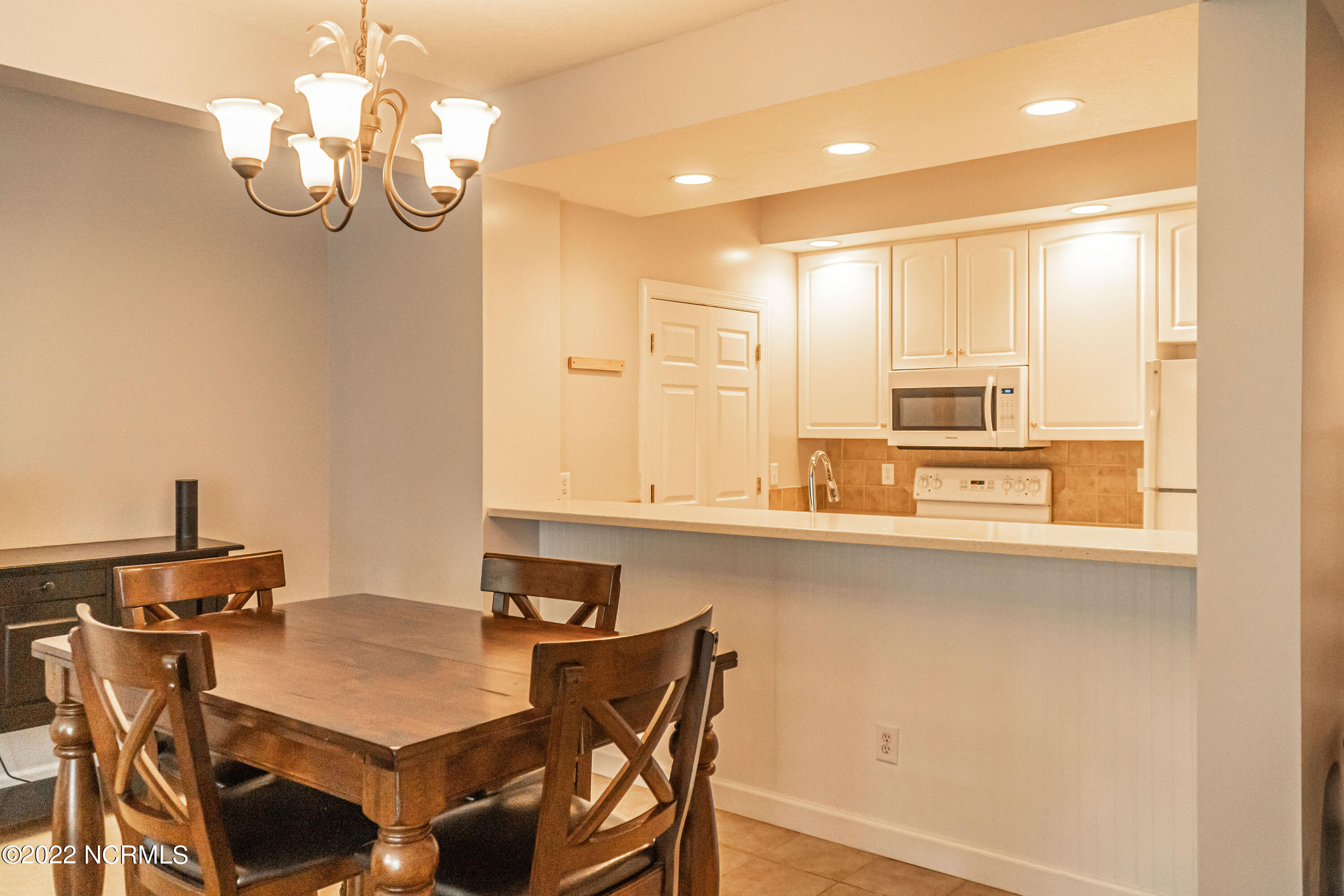 1733 Woodbrooke Drive