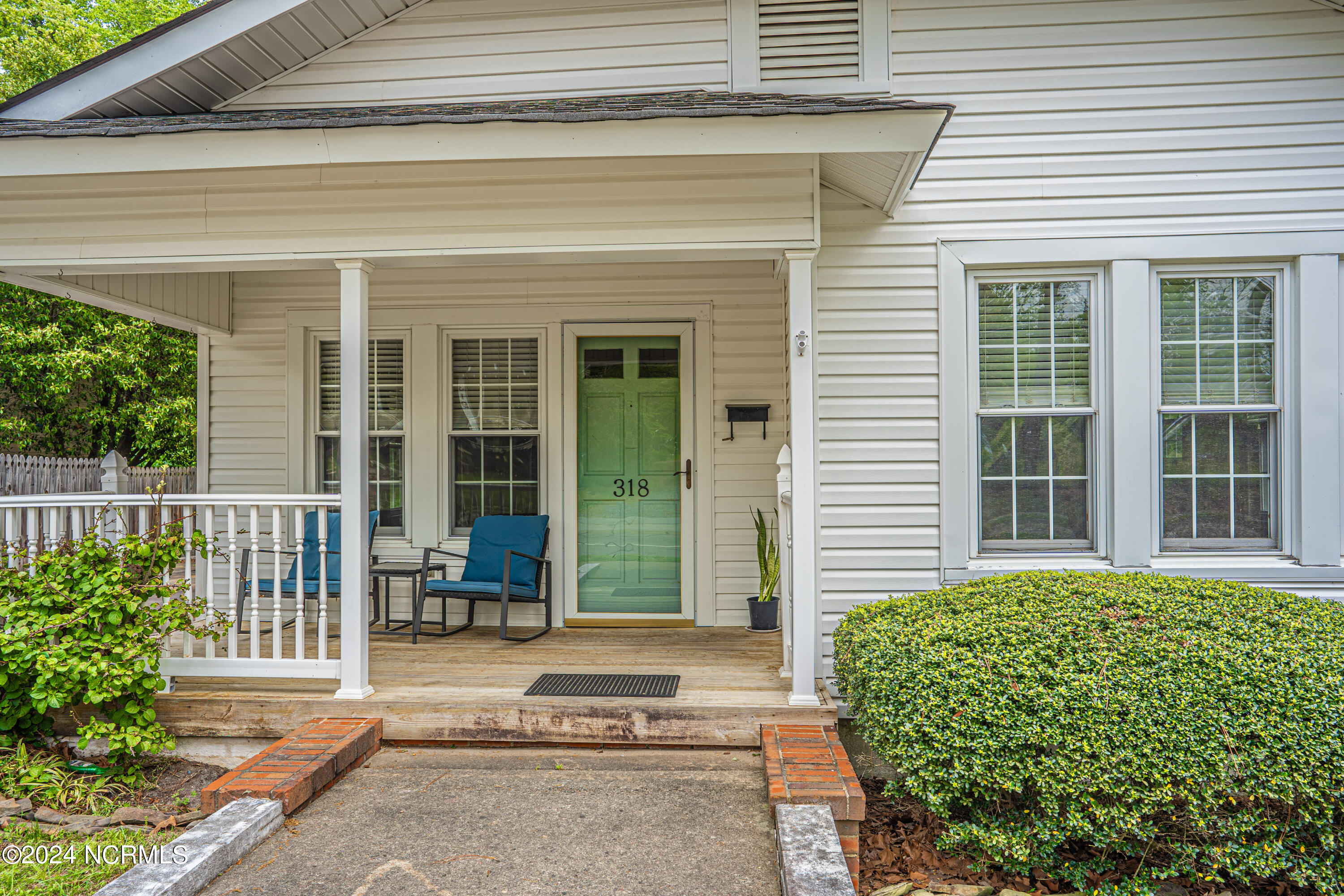 318 N Poplar Street