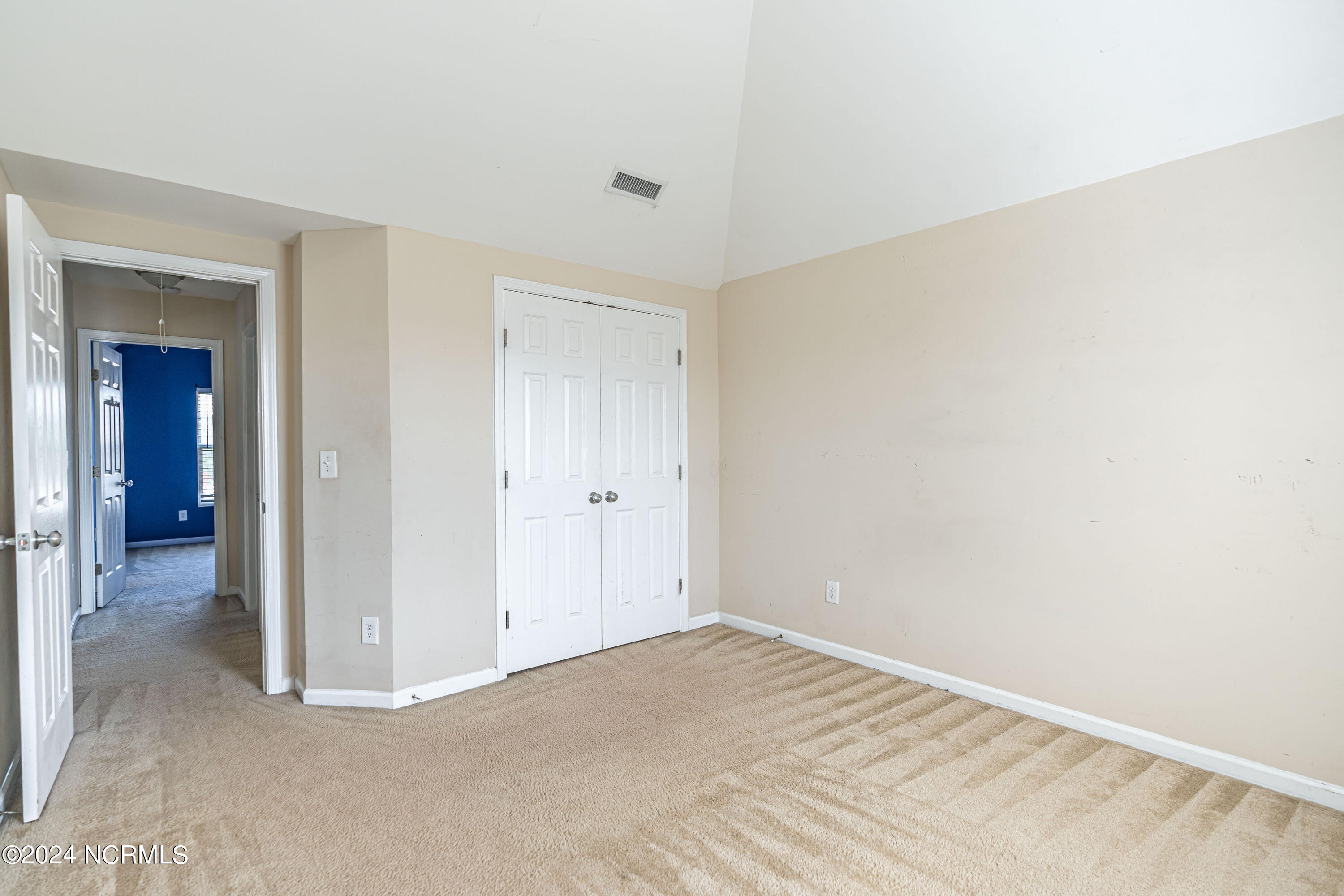 909 Highgrove Drive