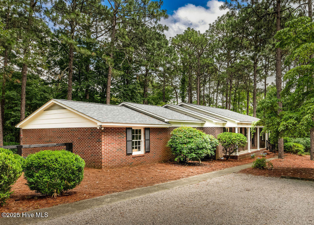 1809 E Indiana Avenue