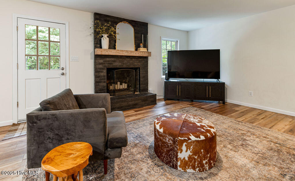 1809 E Indiana Avenue