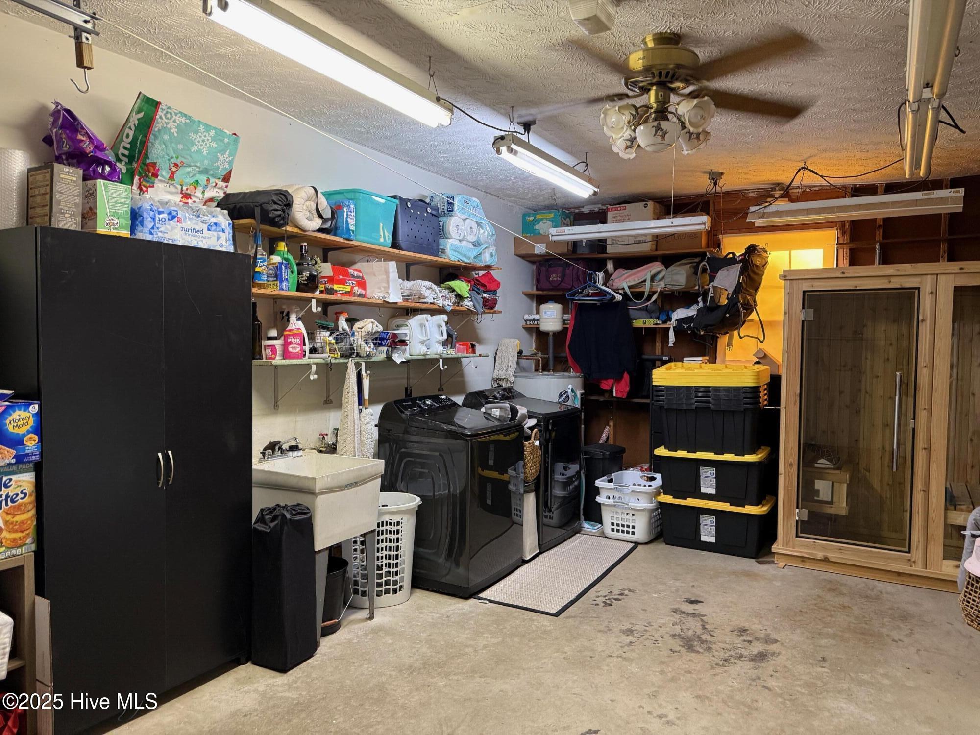 1809 E Indiana Avenue