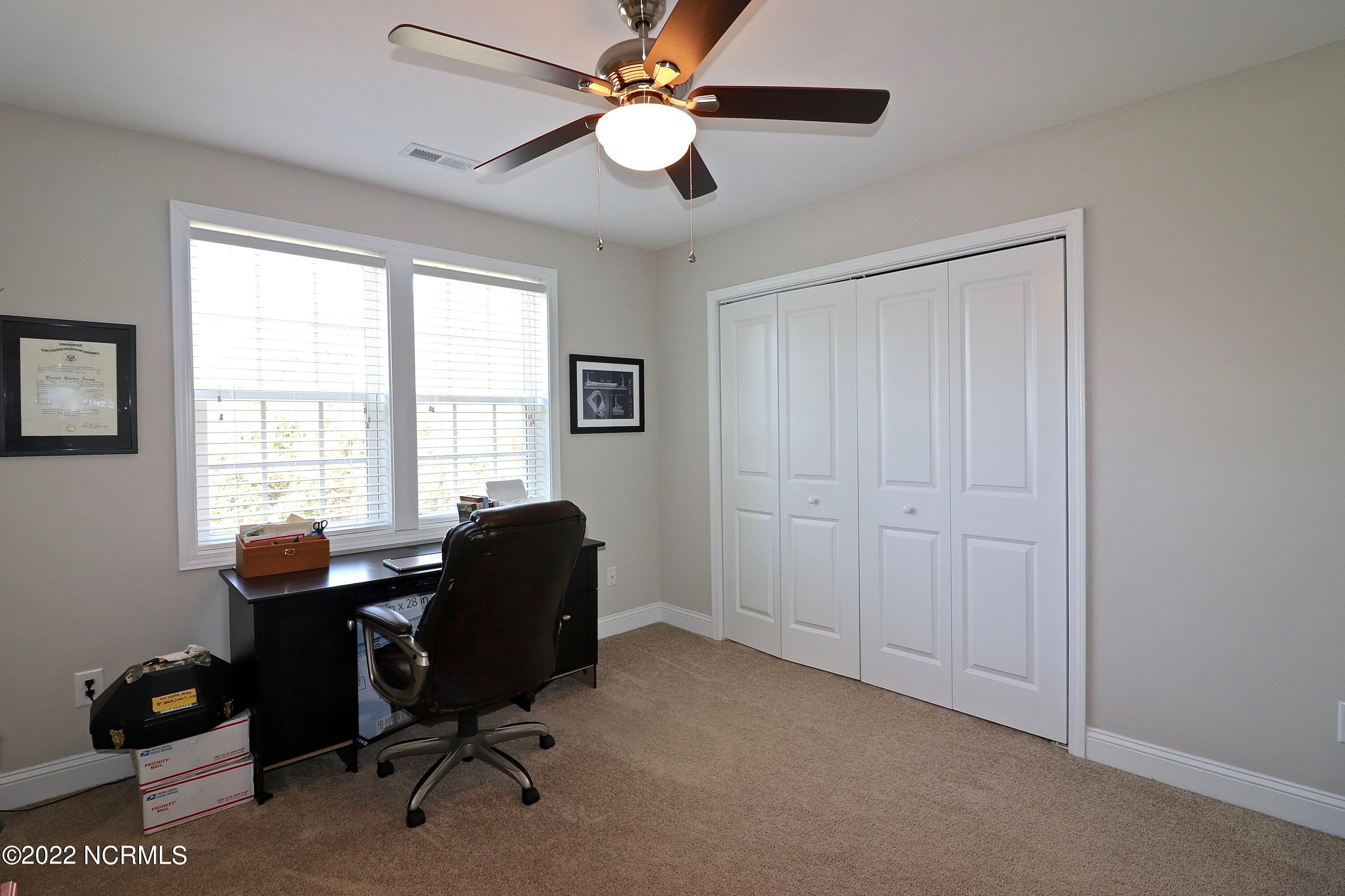 465 W Connecticut Avenue