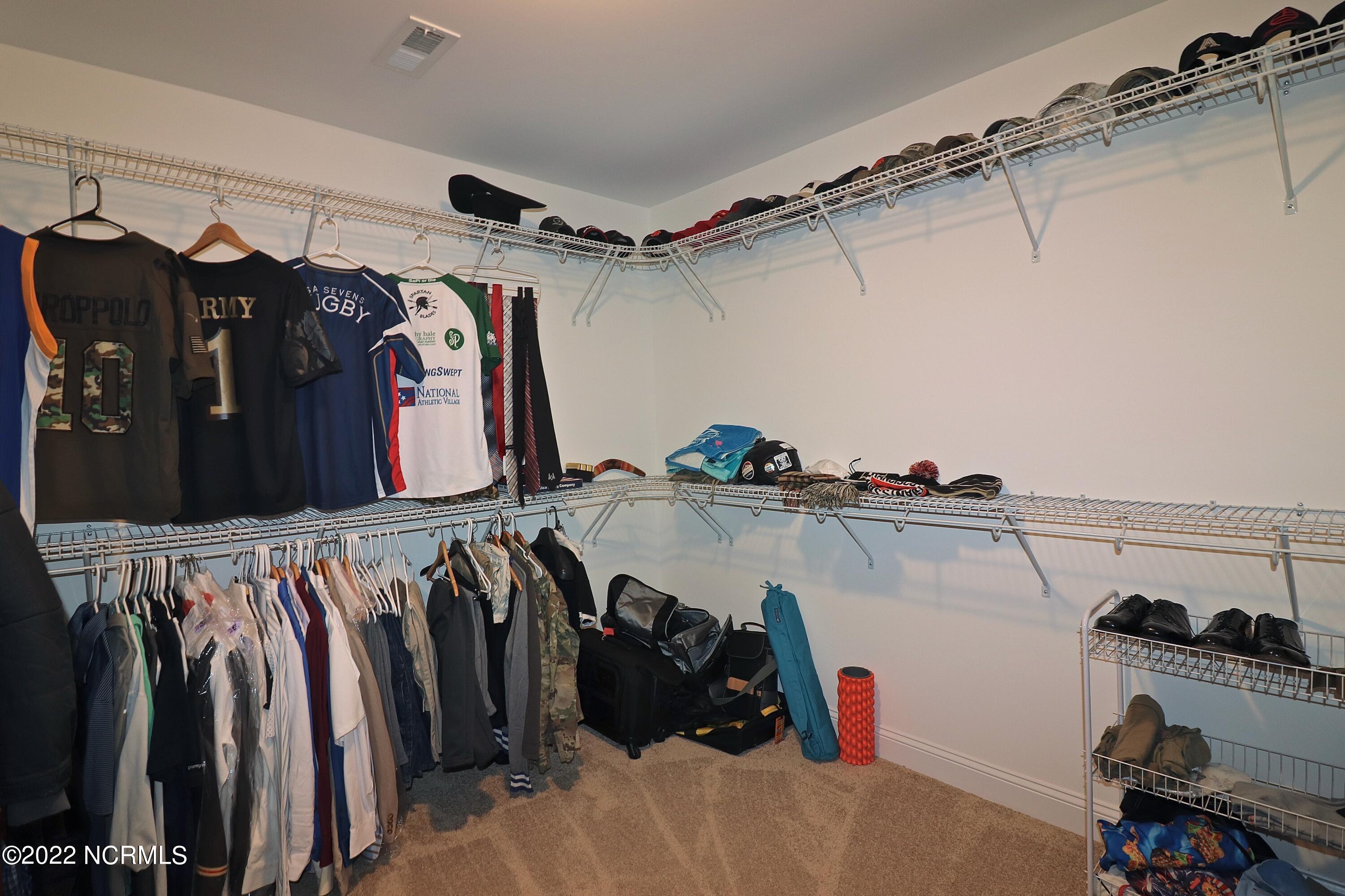 465 W Connecticut Avenue