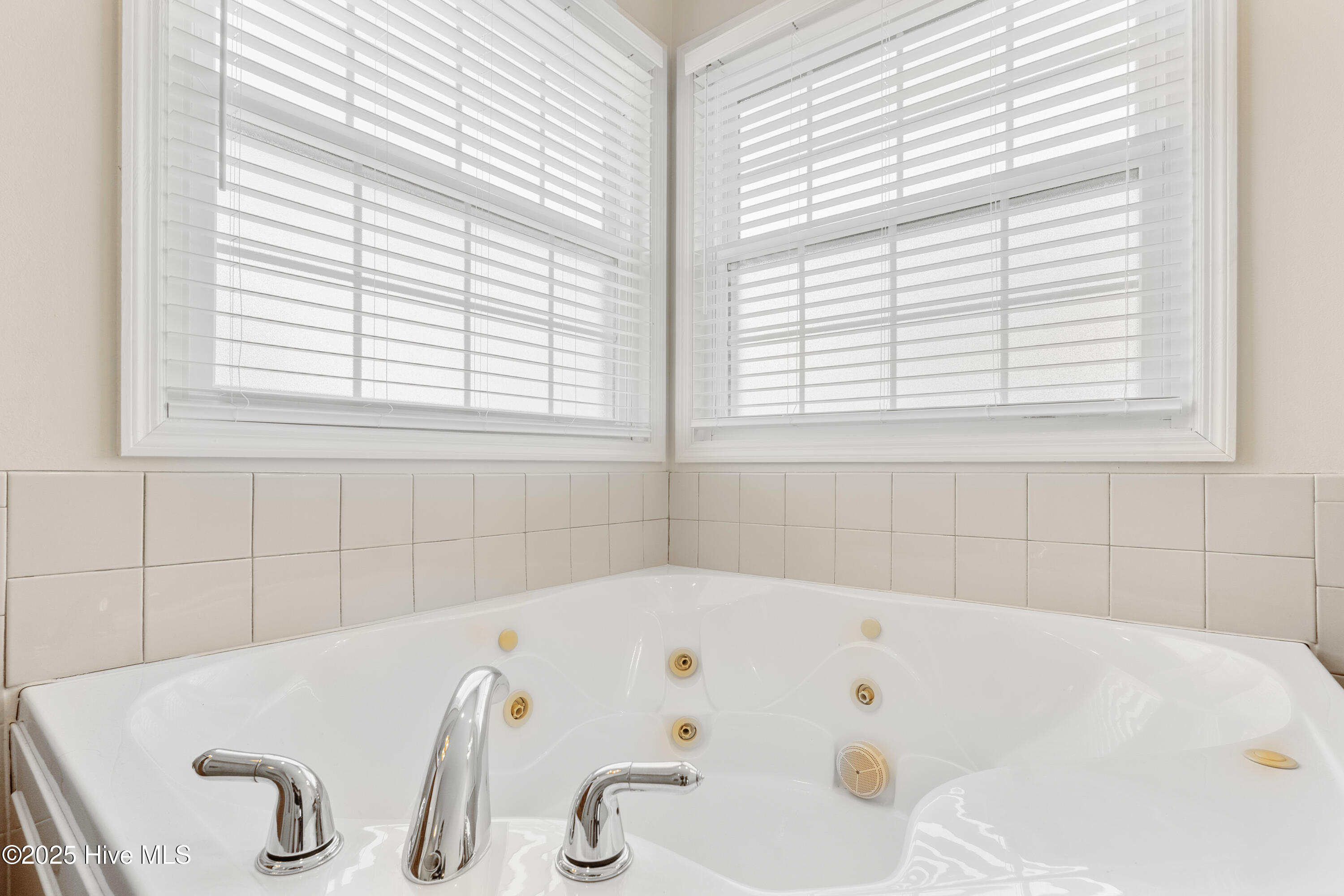 2468 Caithness Drive