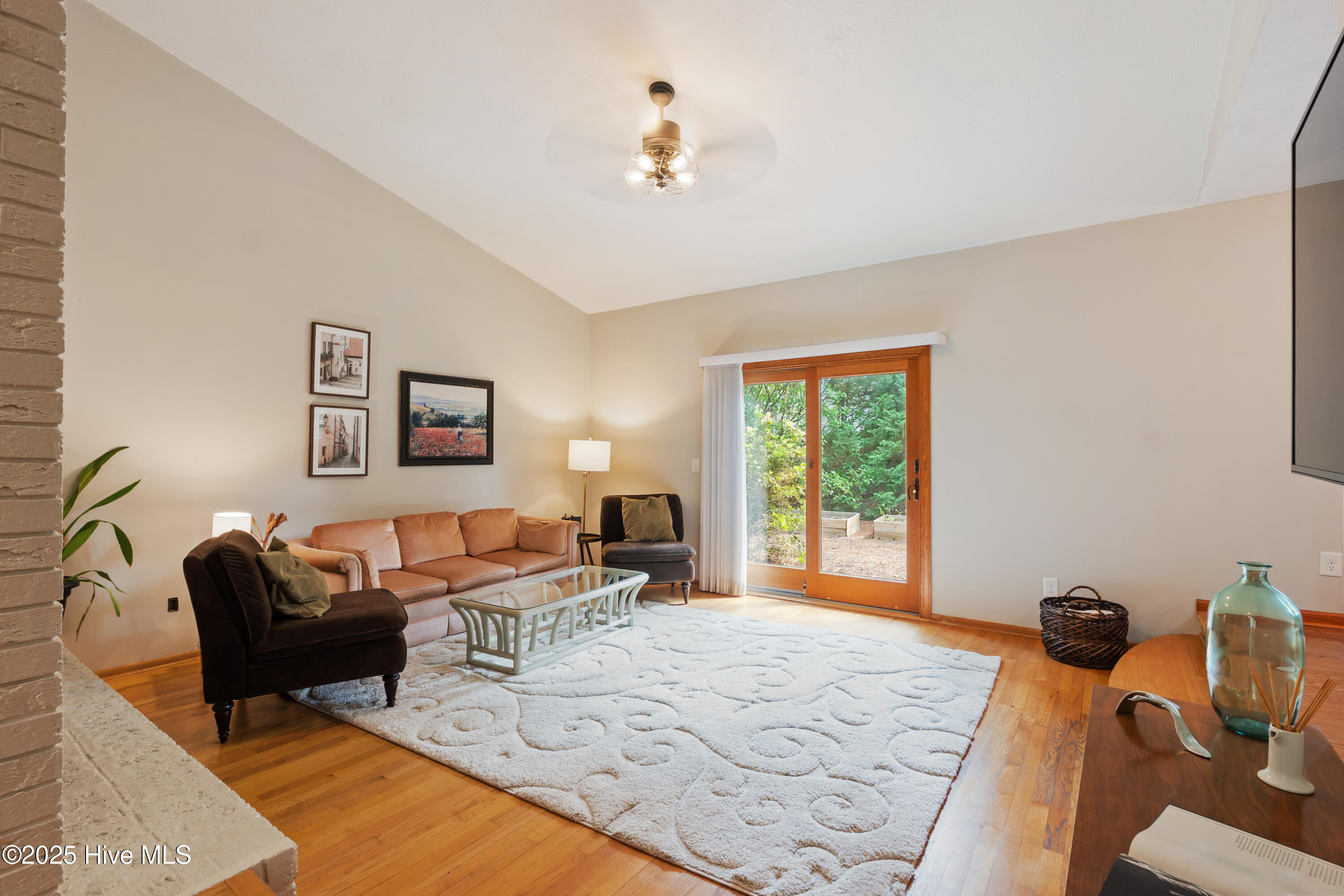 4 Prichard Lane