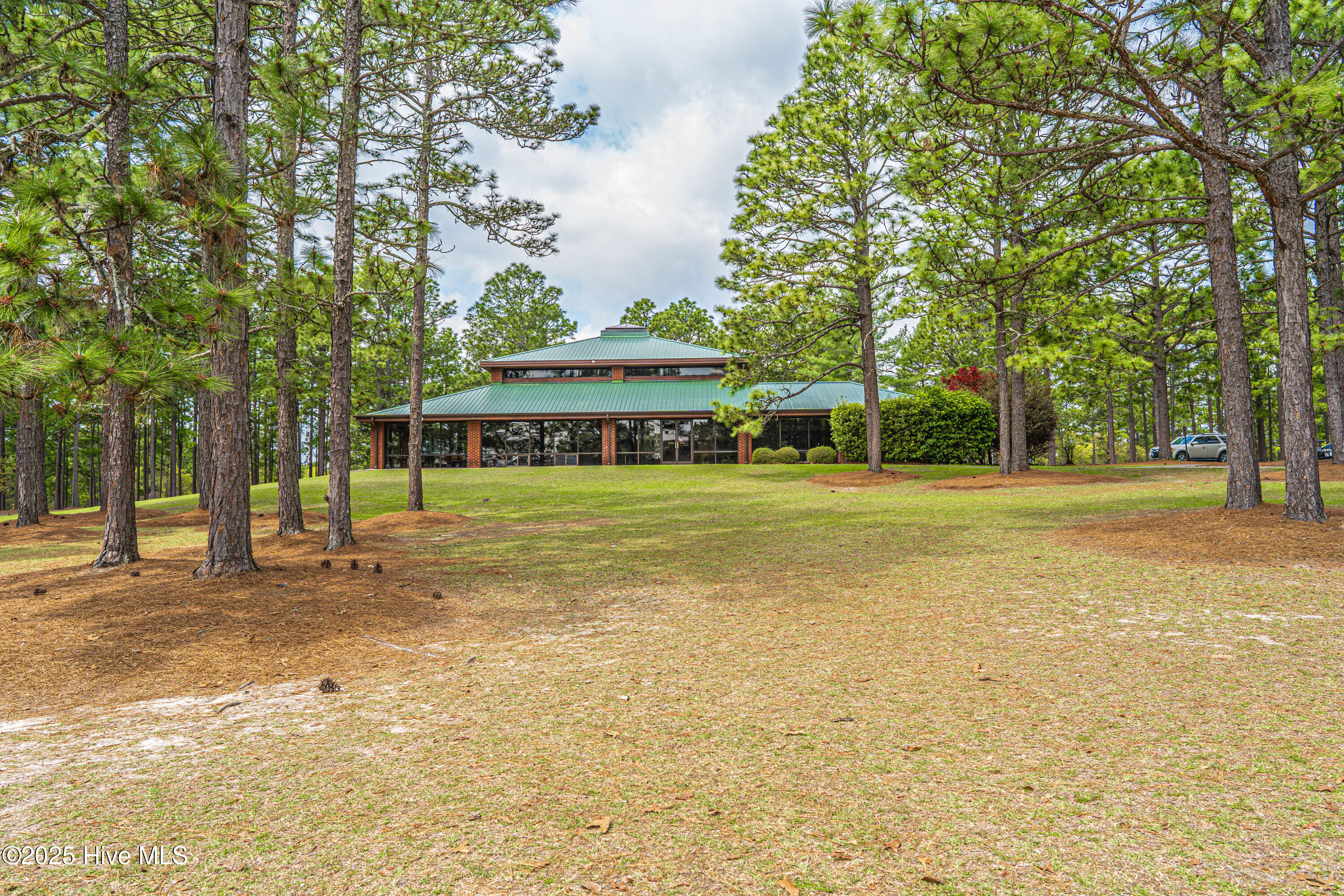 516 52 Carolina Way