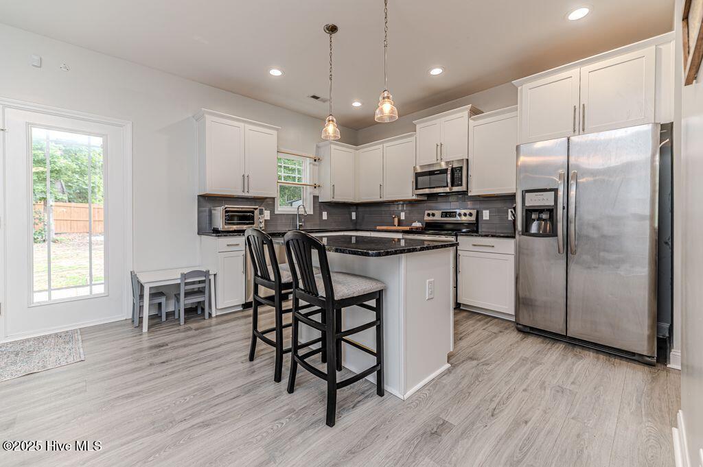 216 Vanderbuilt Court