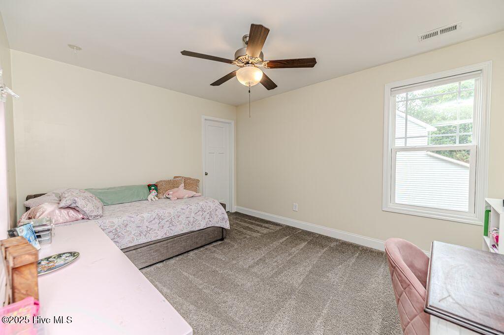 216 Vanderbuilt Court