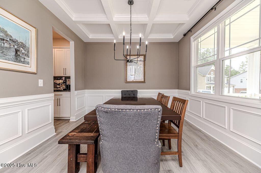 216 Vanderbuilt Court